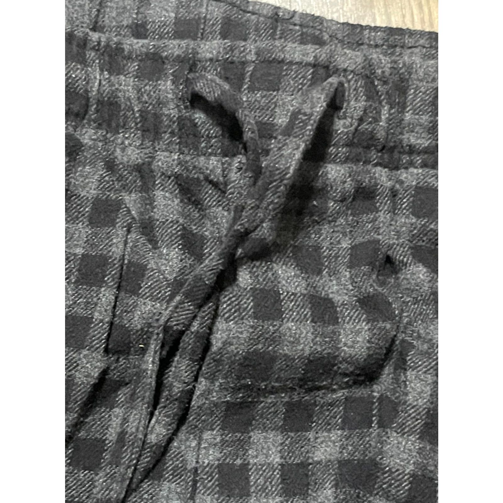 Croft & Barrow Croft & Barrow Pants Mens Size Medium Gray Black Plaid Waist Drawstring Lounge Pants Mens Size US 31 - 3 Thumbnail