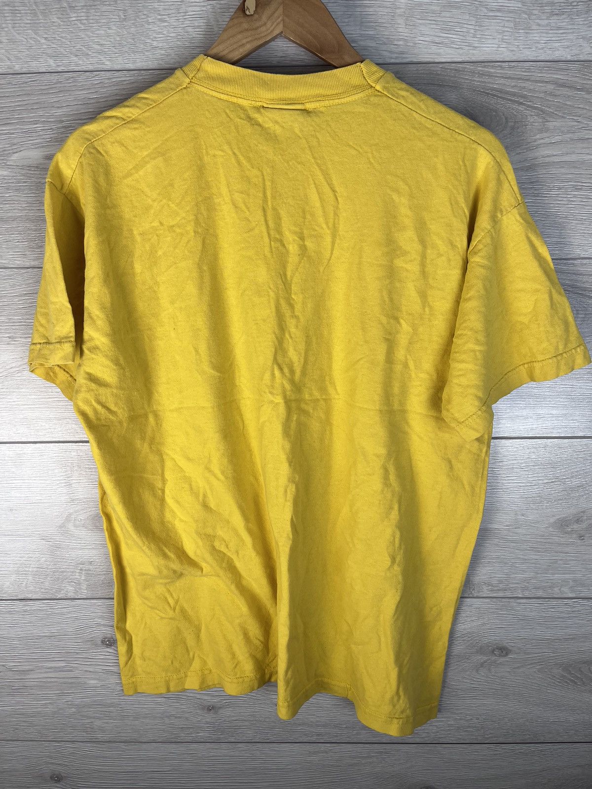 Umbro Mens t-shirt merch France 98 Coupe Ou Mande size L Brazil Size US L / EU 52-54 / 3 - 13 Thumbnail