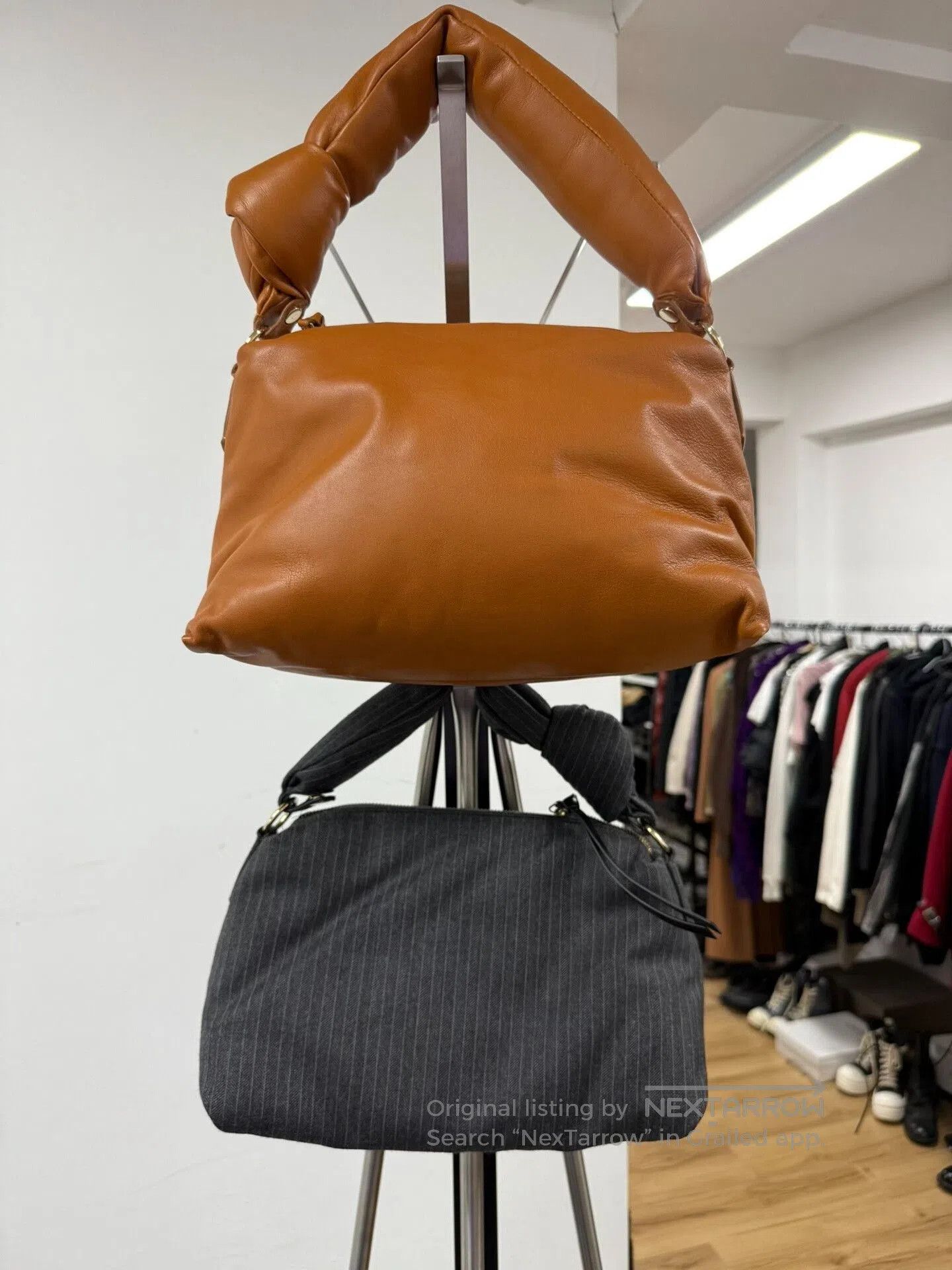 Dries Van Noten Dries Van Noten Puff Leather Handbag. Size ONE SIZE - 1 Thumbnail
