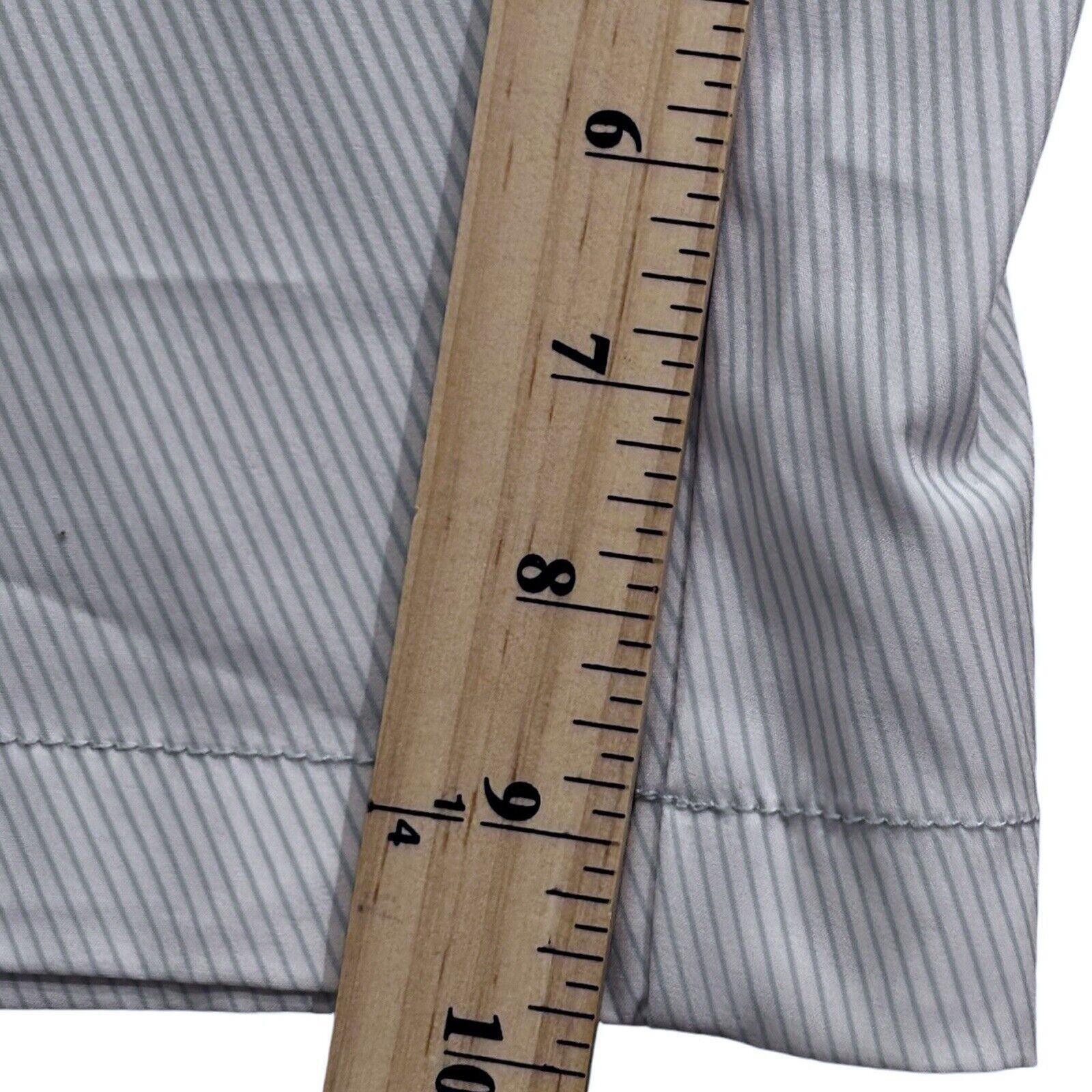 Greg Norman Greg Norman Light Blue Diagonal Pinstripe Shorts 38x10 Size US 38 / EU 54 - 4 Thumbnail