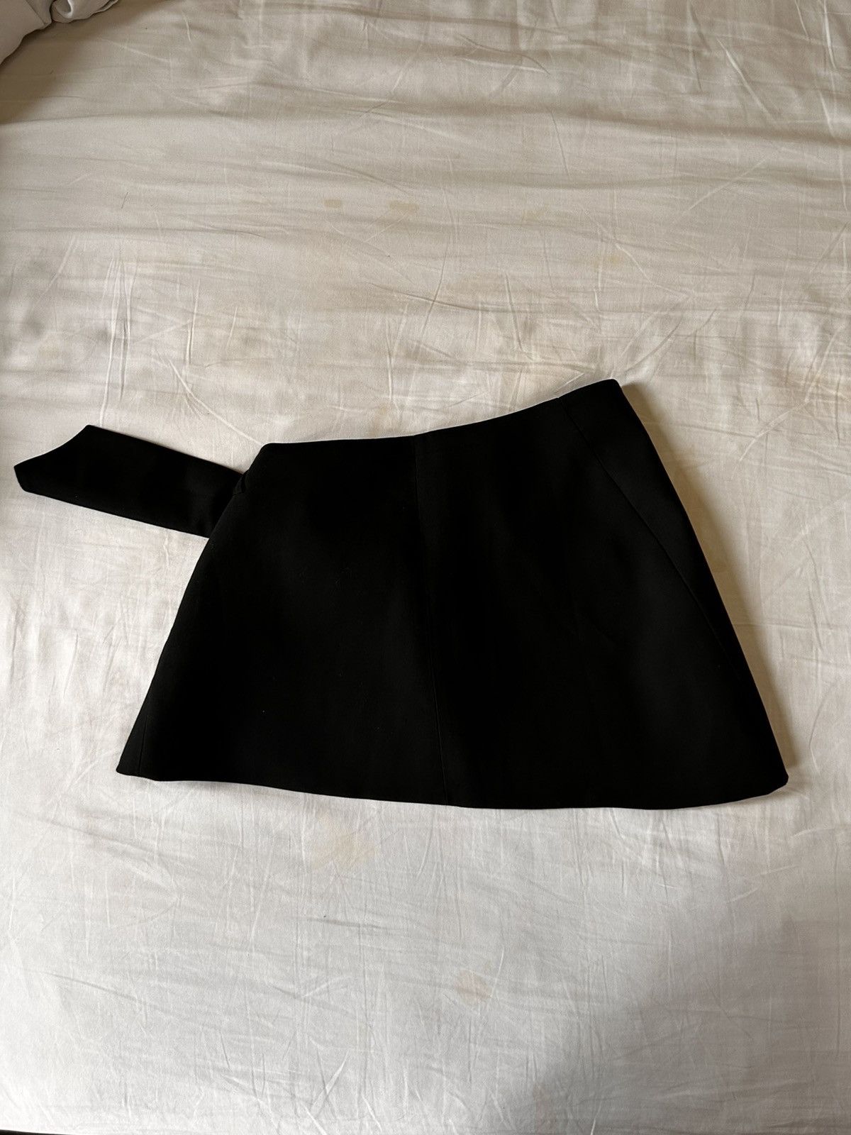 H&M × Mugler Mugler x H&M Asymmetrical Mini Skirt Size 30" / US 8 / IT 44 - 3 Thumbnail