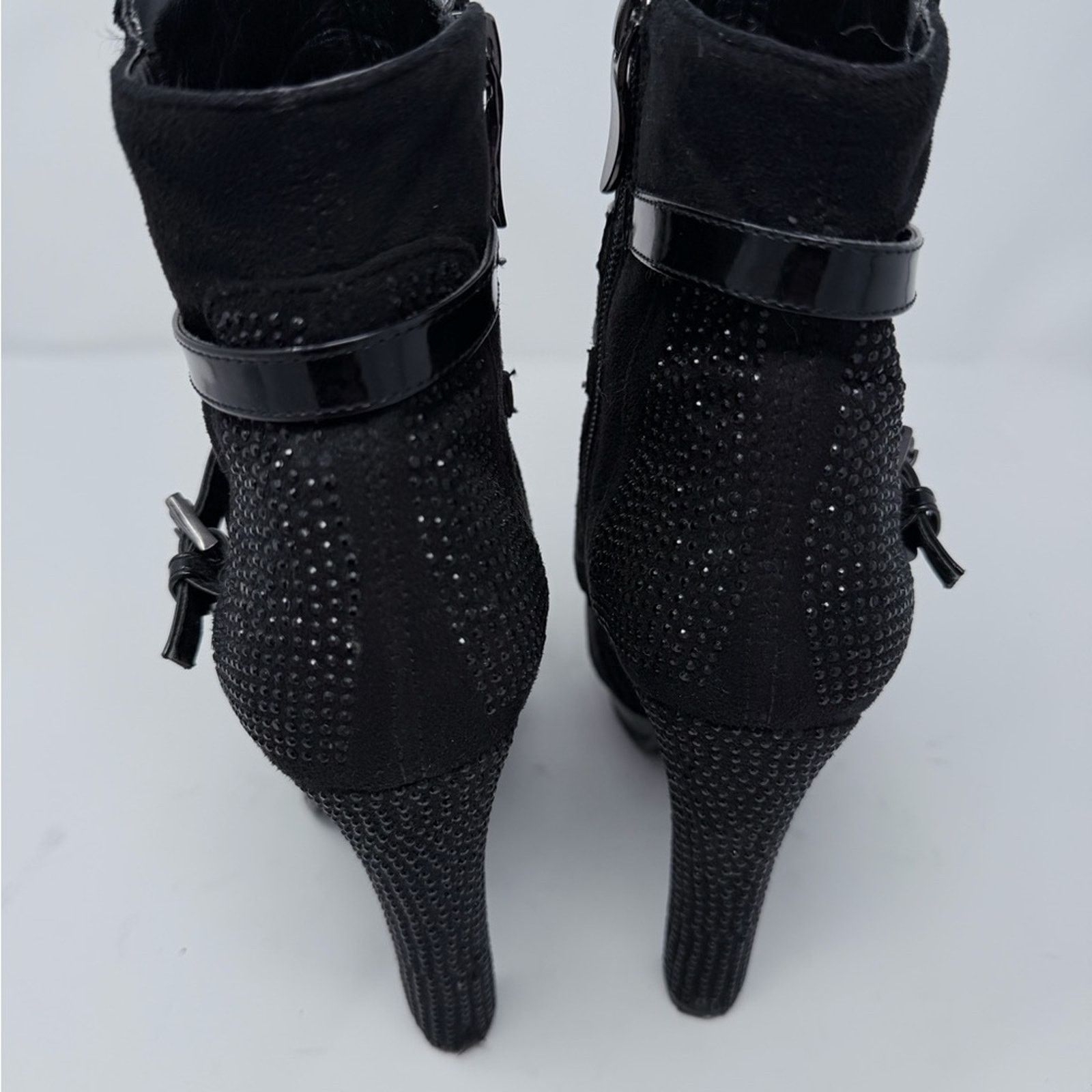 Other Comfortable Black Suede Ancle Boots w black rhinestones Size US 8 / IT 38 - 14 Thumbnail