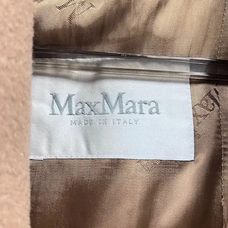 Max Mara MaxMara Camel Alpaca Wool Coat for Women . Size M / US 6-8 / IT 42-44 - 3 Thumbnail
