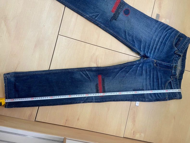 Number (N)ine Number (N)ine05SS red knife-cut jeans 2503-Nextarrow Size US 32 / EU 48 - 9 Thumbnail