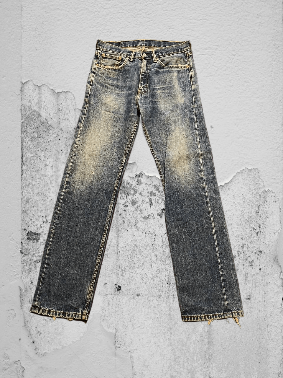 Levi's vintage Levi's jeans 505 W32 streetwear Y2K Size US 32 / EU 48 - 1 Thumbnail