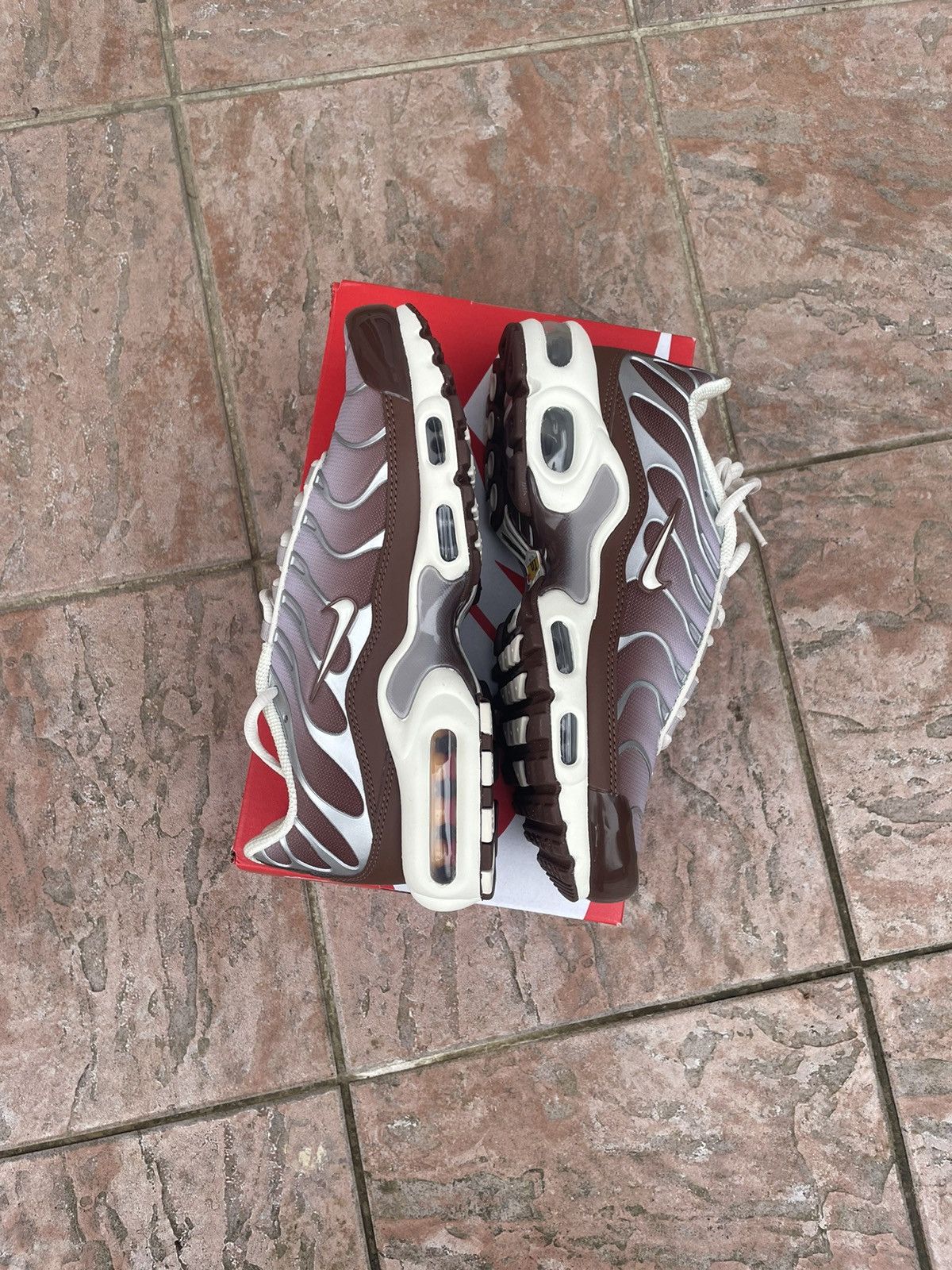 Nike Air Max Plus TN Brown Soft Pearl Size US 7 / IT 37 - 1 Thumbnail