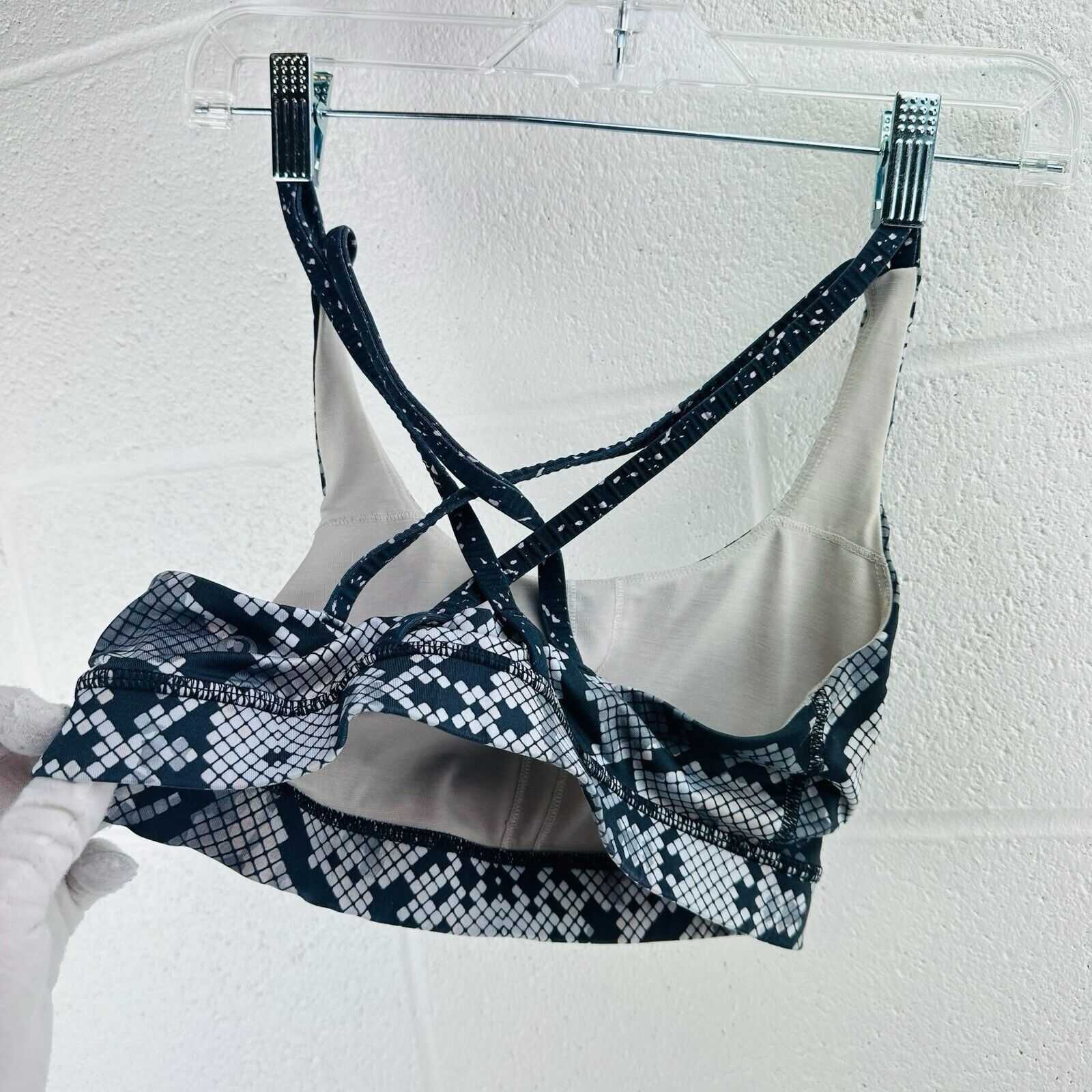 Lululemon Lululemon Energy Bra Snake Skin Animal Print Strappy Back 6 Size S / US 4 / IT 40 - 2 Thumbnail
