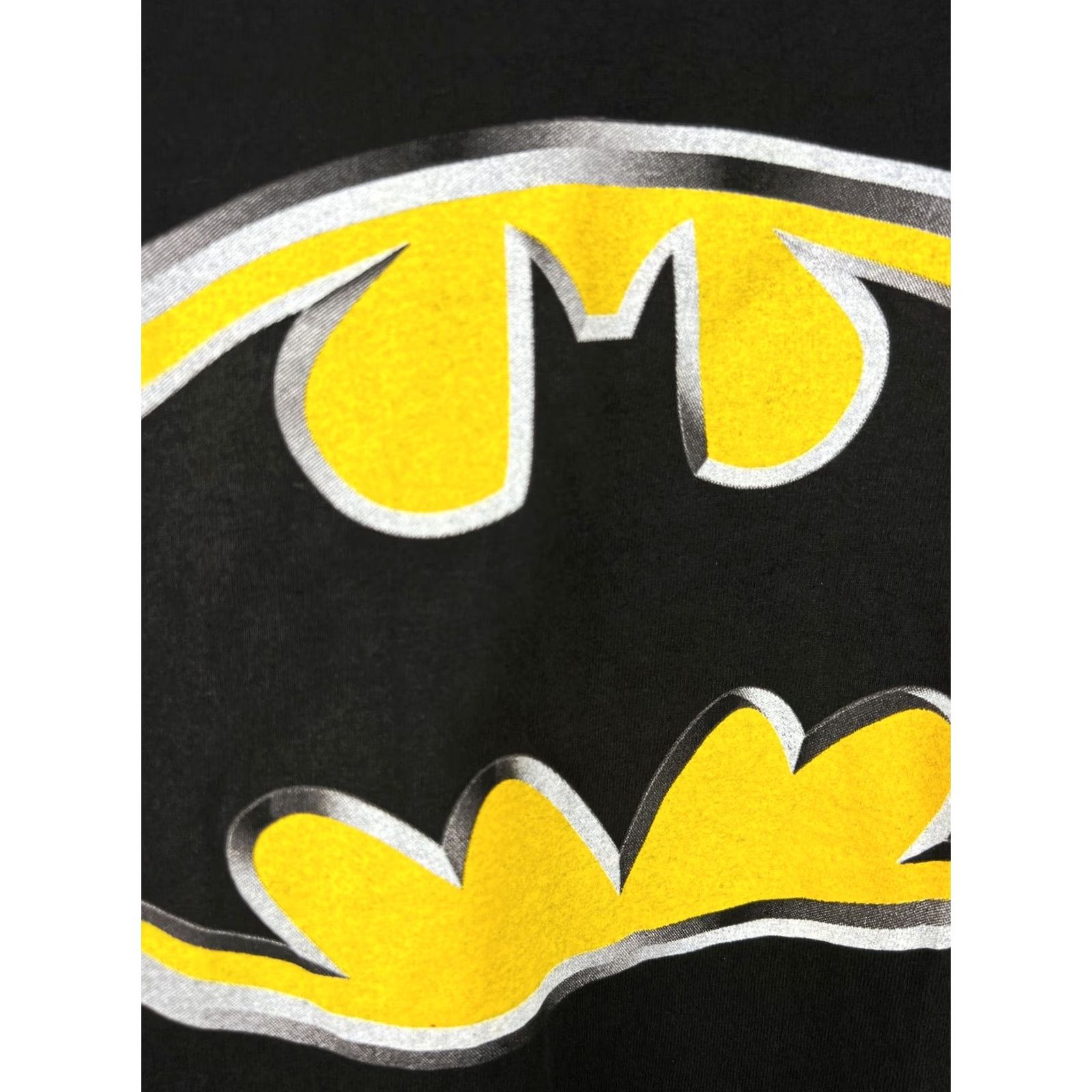DC Comics VINTAGE Batman T-Shirt XL Black Yellow Logo DC Comics USA Shirt Mens 1998 Batman Logo Size US XL / EU 56 / 4 - 5 Thumbnail