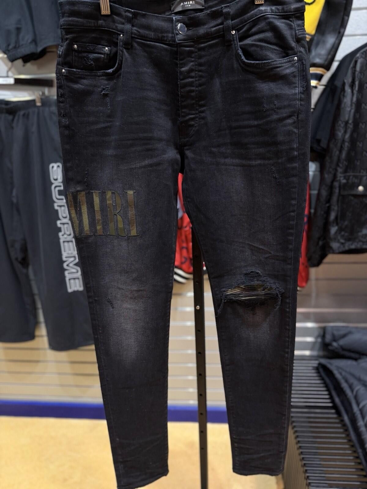 Amiri Size 36 - Amiri Black Green Jeans 100% Authentic Size US 36 / EU 52 - 1 Thumbnail