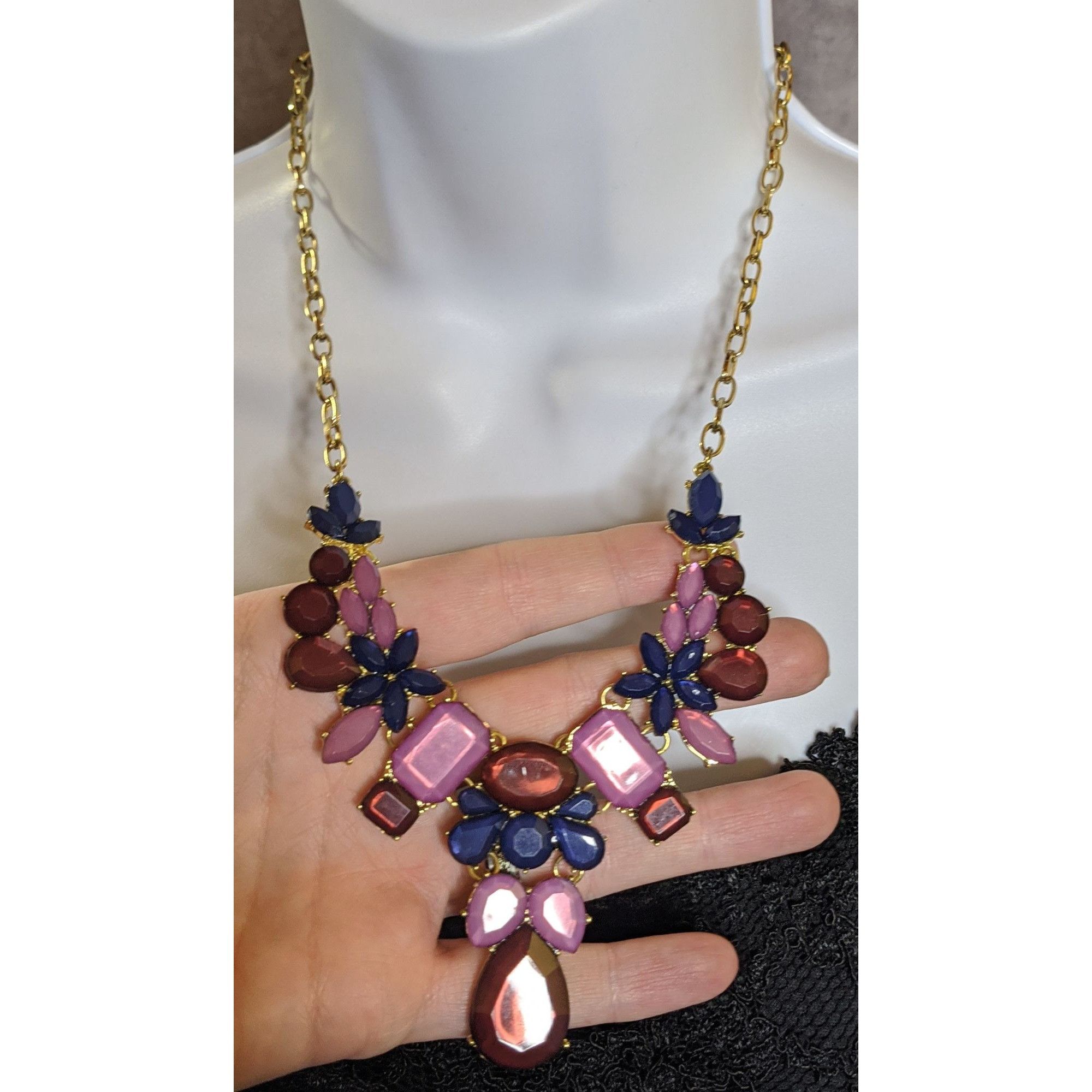 Other Floral Jewel Tone Statement Necklace With Red Pink & Navy Ge Size ONE SIZE - 2 Thumbnail