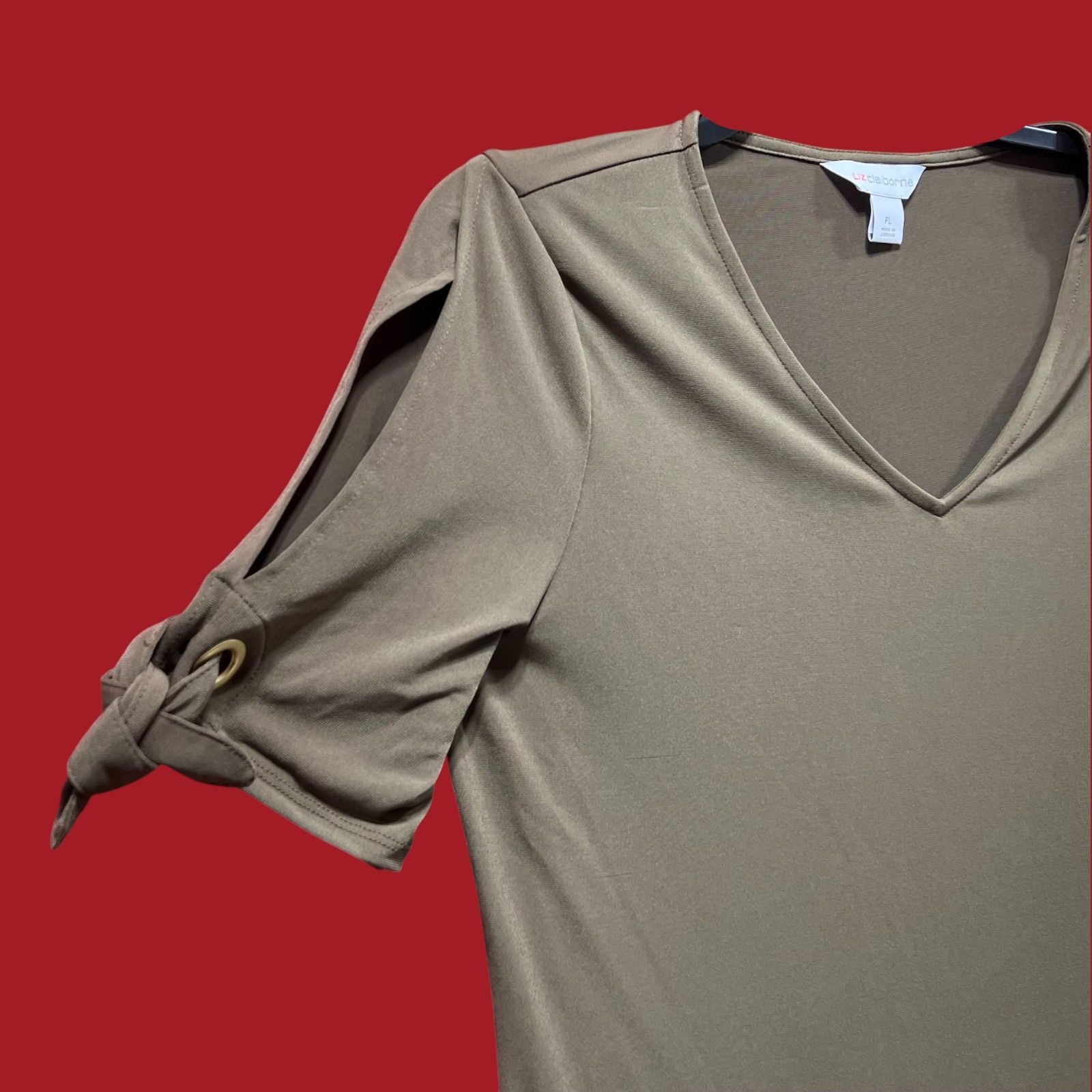 Other Liz Claiborne - Women's V-Neck Cold Shoulder Blouse - Olive Size L / US 10 / IT 46 - 10 Thumbnail