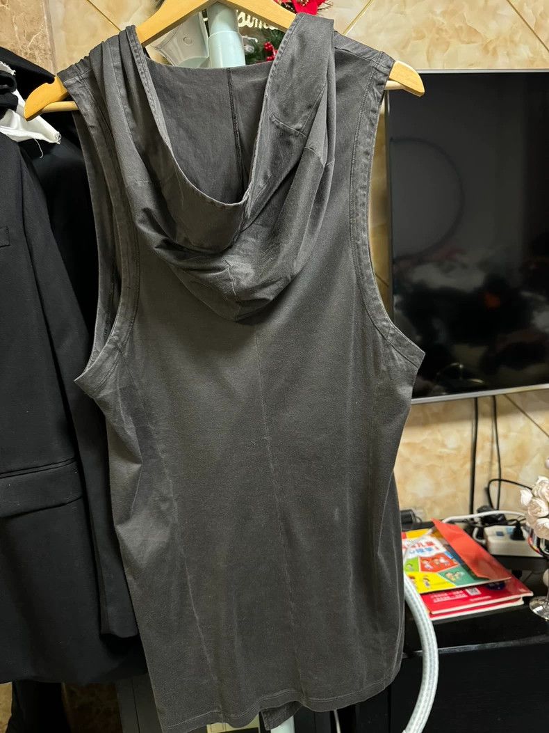 Julius julius Sleeveless vest Size US S / EU 44-46 / 1 - 3 Thumbnail