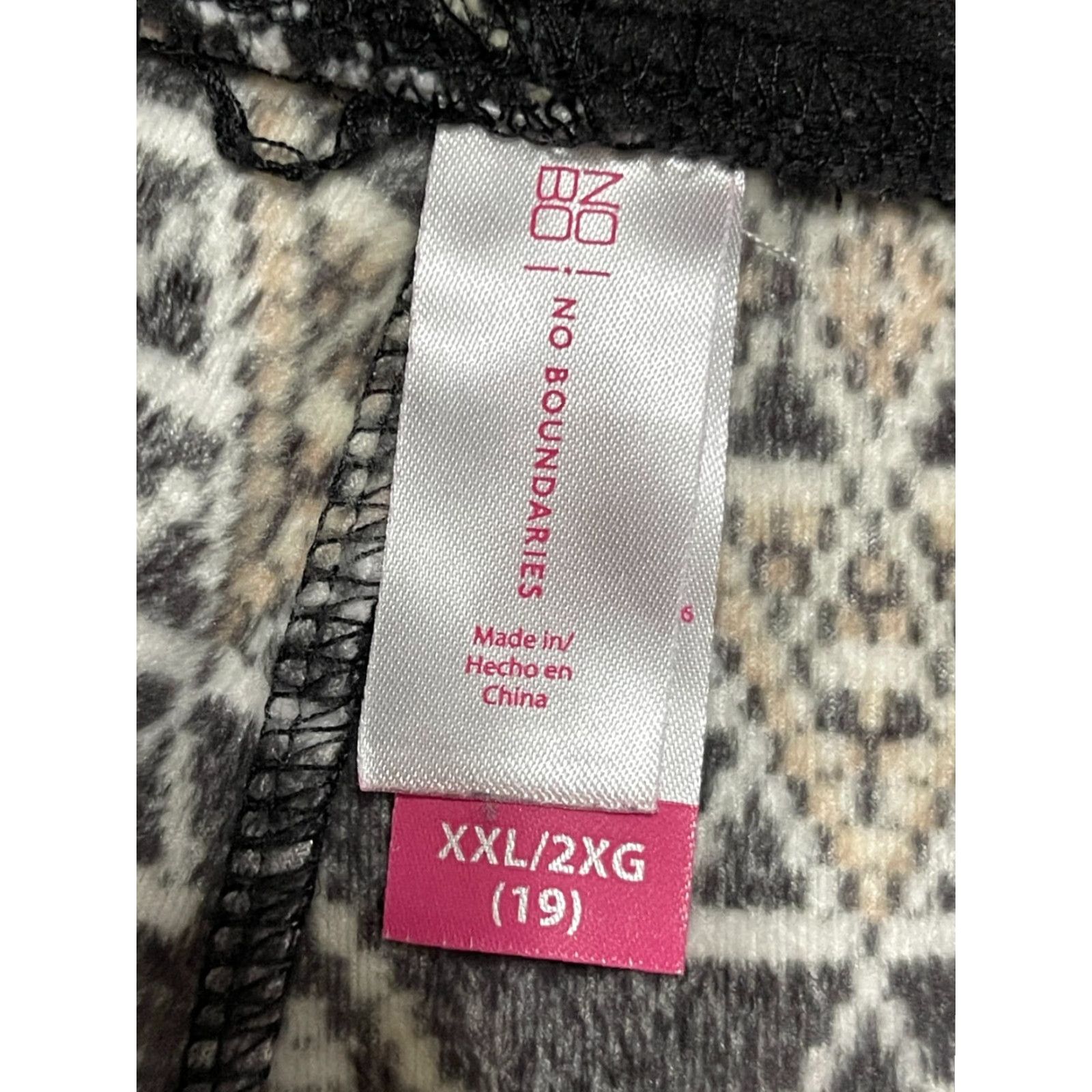 Vintage **Women's Pull On Brown White Tan No Boundaries XXL Leggings** User: Women's Pull On No Boundaries Brown White Tan XXL Leggings Size 40" / US 18 - 5 Thumbnail
