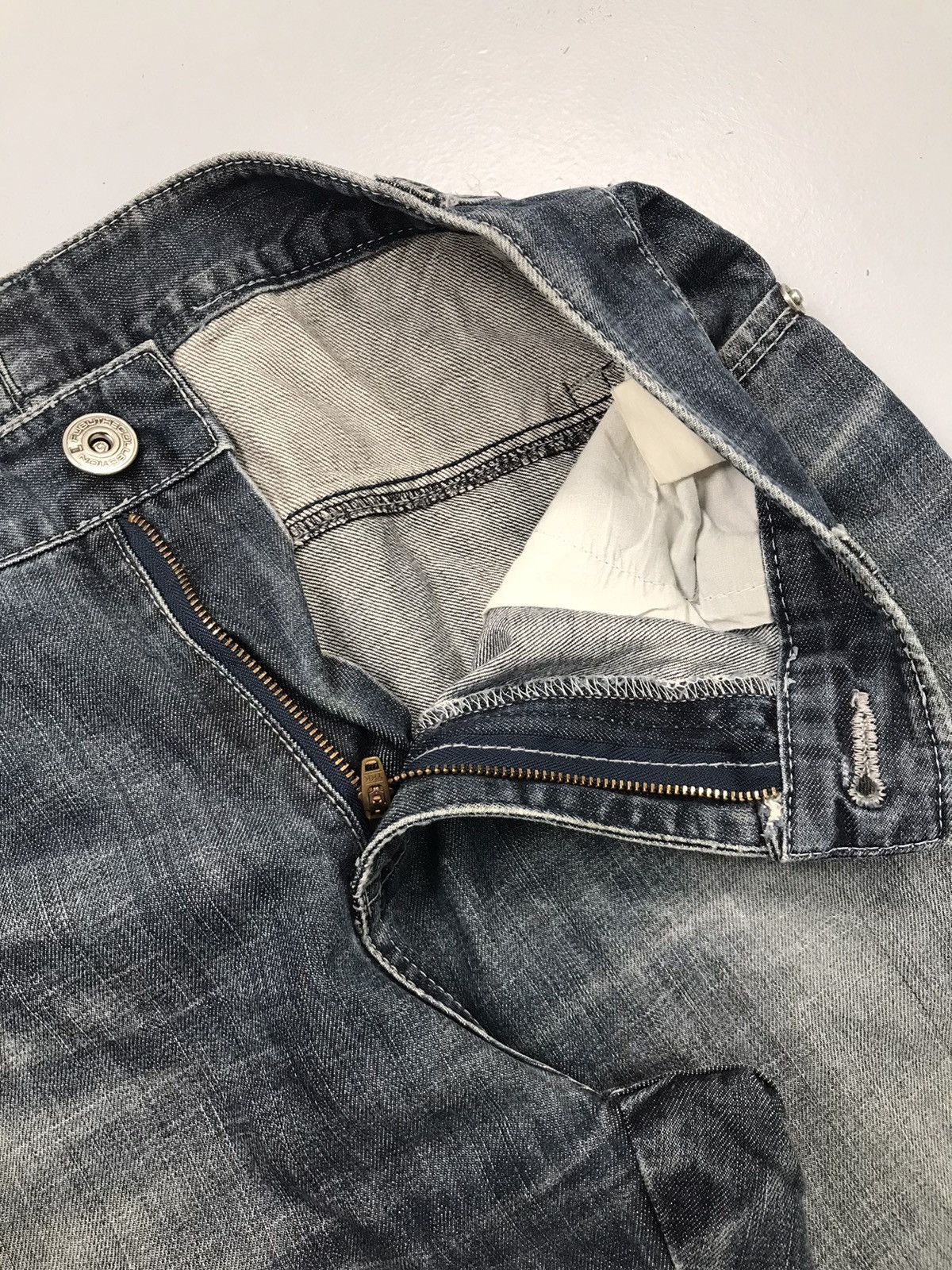 Fubu Vintage Fubu damaged denim Size US 32 / EU 48 - 6 Thumbnail