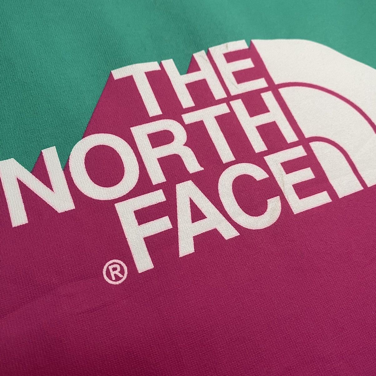 The North Face The North Face Big Print Outdoor T Shirt Size US XL / EU 56 / 4 - 6 Thumbnail