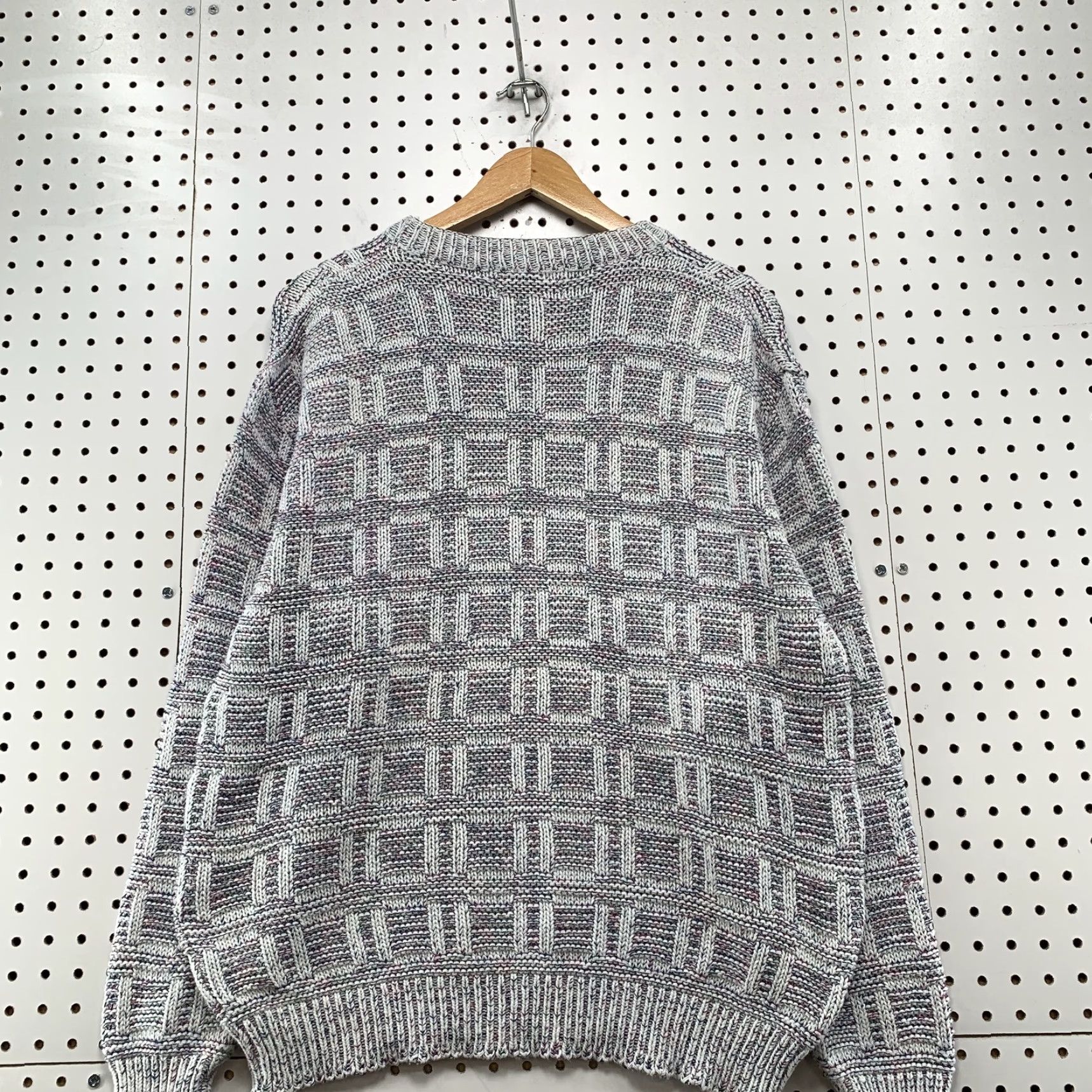 Croft & Barrow VINTAGE Croft & Barrow Sweater Gray Medium Long Sleeve Pullover Mens Geometric Casual Size US M / EU 48-50 / 2 - 7 Thumbnail