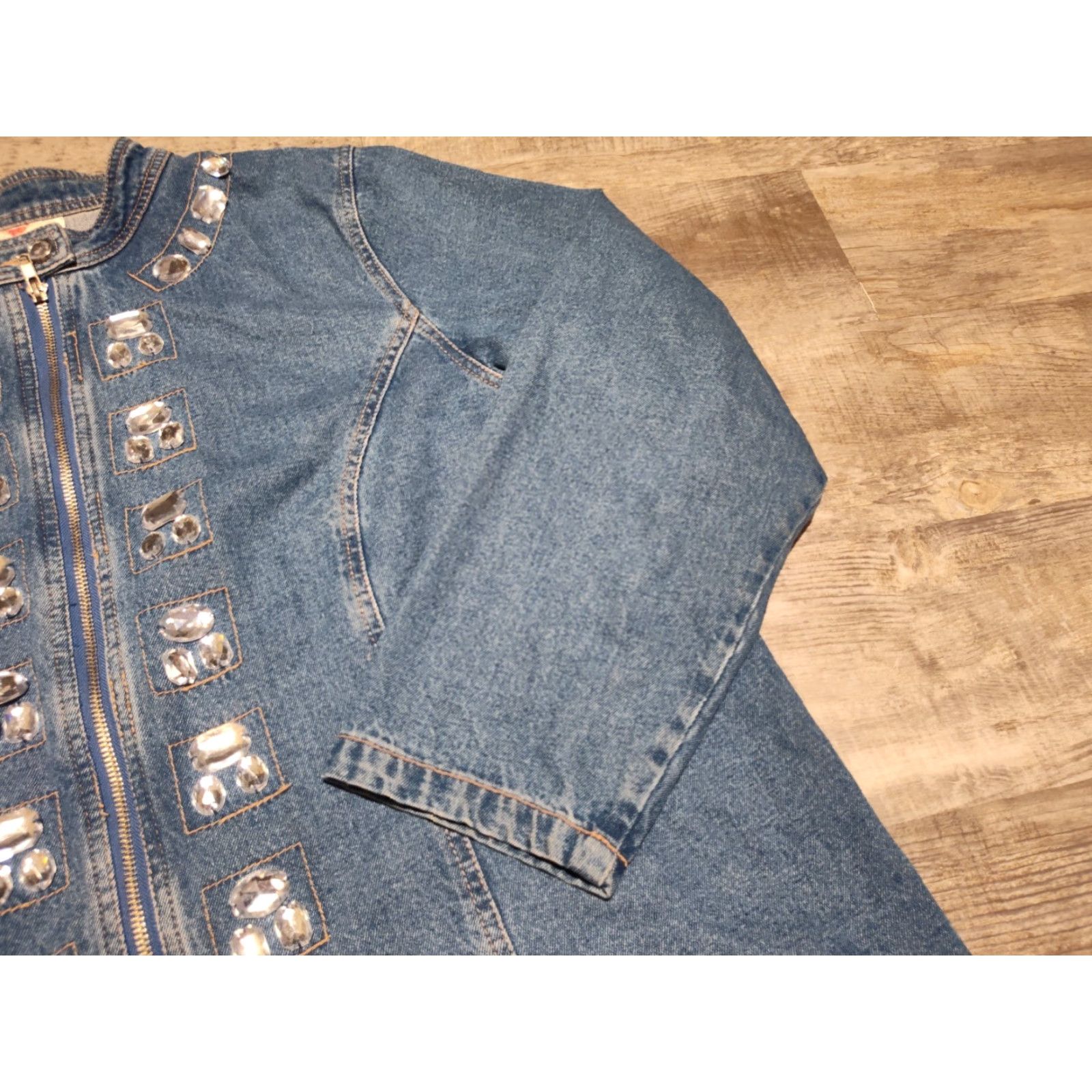 Quacker Factory VINTAGE Quacker Factory Denim Jacket Womens 1X Embellished Rhinestones Casual Bohemian Art Cotton Blue Size XL / US 12-14 / IT 48-50 - 2 Thumbnail
