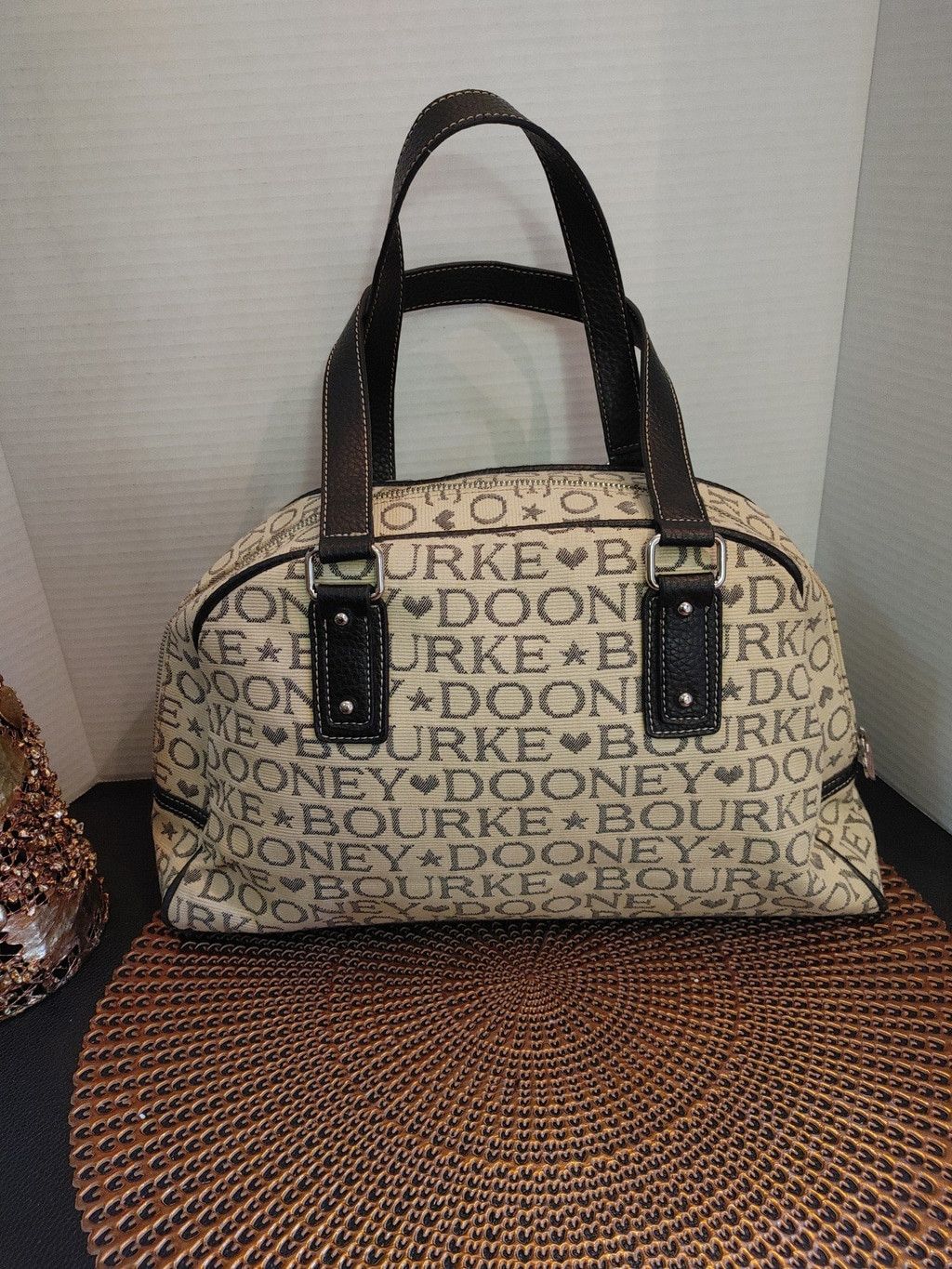 Dooney & Bourke Dooney & Bourke Signature Bag Size ONE SIZE - 3 Thumbnail