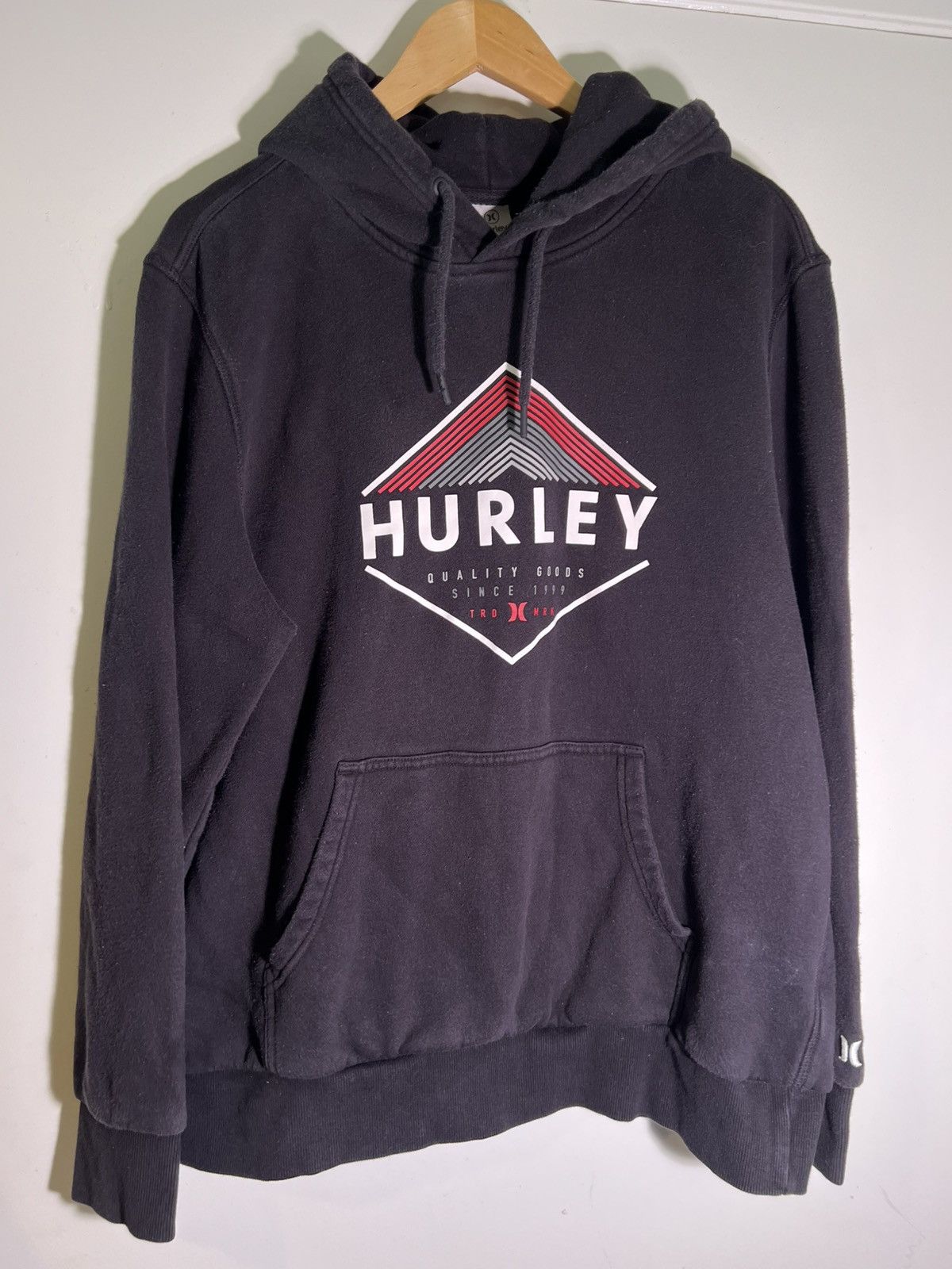 Vintage Y2K 2000’s VTG Vintage Hurley Streetwear Retro Goth Hoodie Size US L / EU 52-54 / 3 - 1 Thumbnail