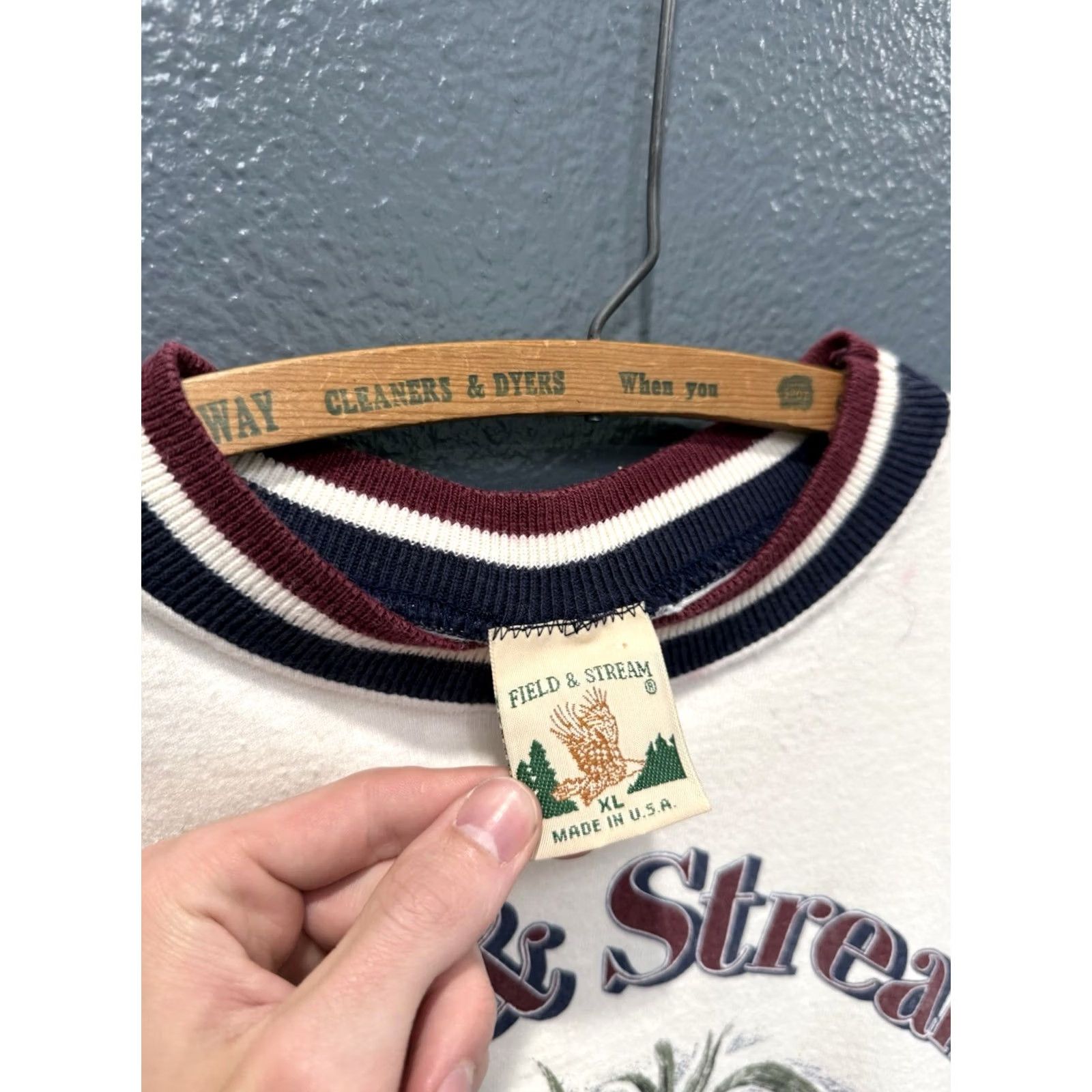 Vintage VINTAGE Field And Stream Salmon Fishing White Ringer Tee Shirt XL 90s Mens Size US XL / EU 56 / 4 - 2 Thumbnail