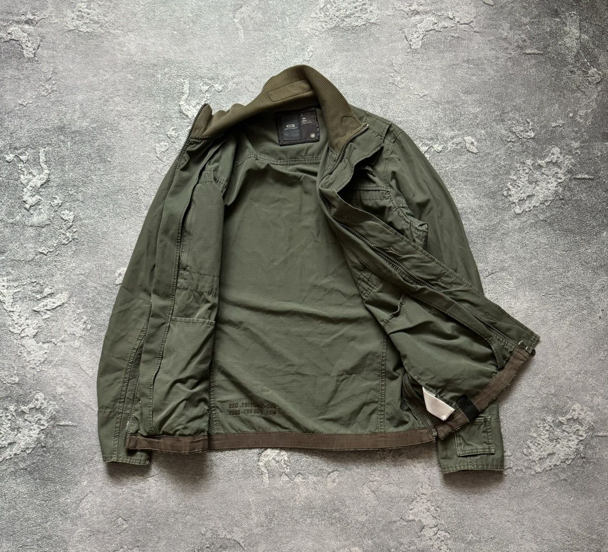 G-Star G star raw M/L cargo vintage bondage jacket military bomber Size US L / EU 52-54 / 3 - 16 Thumbnail