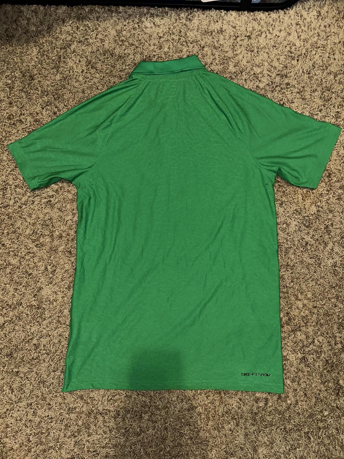 Designer Air Jordan Men’s Dri-Fit ADV Green Sport Golf Polo Shirt Size US S / EU 44-46 / 1 - 3 Thumbnail