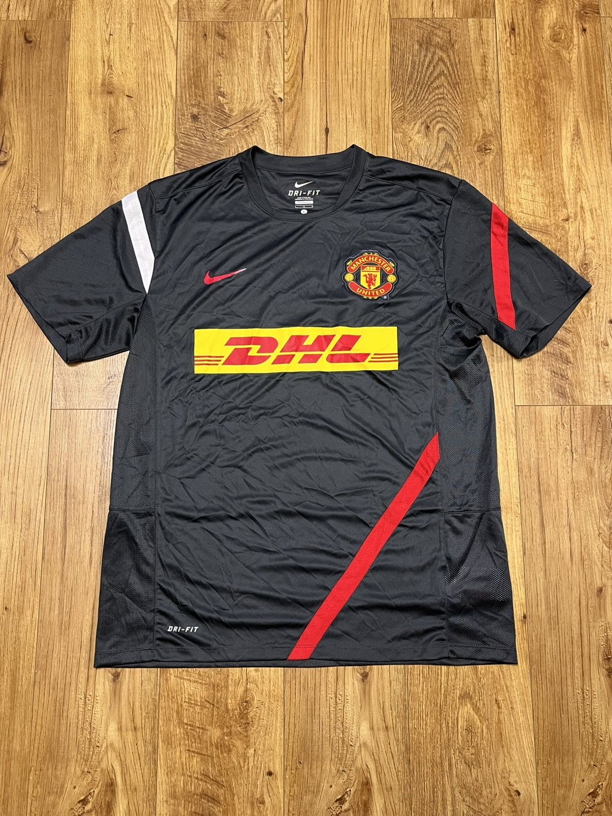 Nike 2012-13 Manchester United Training Football Jersey Nike Size US M / EU 48-50 / 2 - 1 Thumbnail