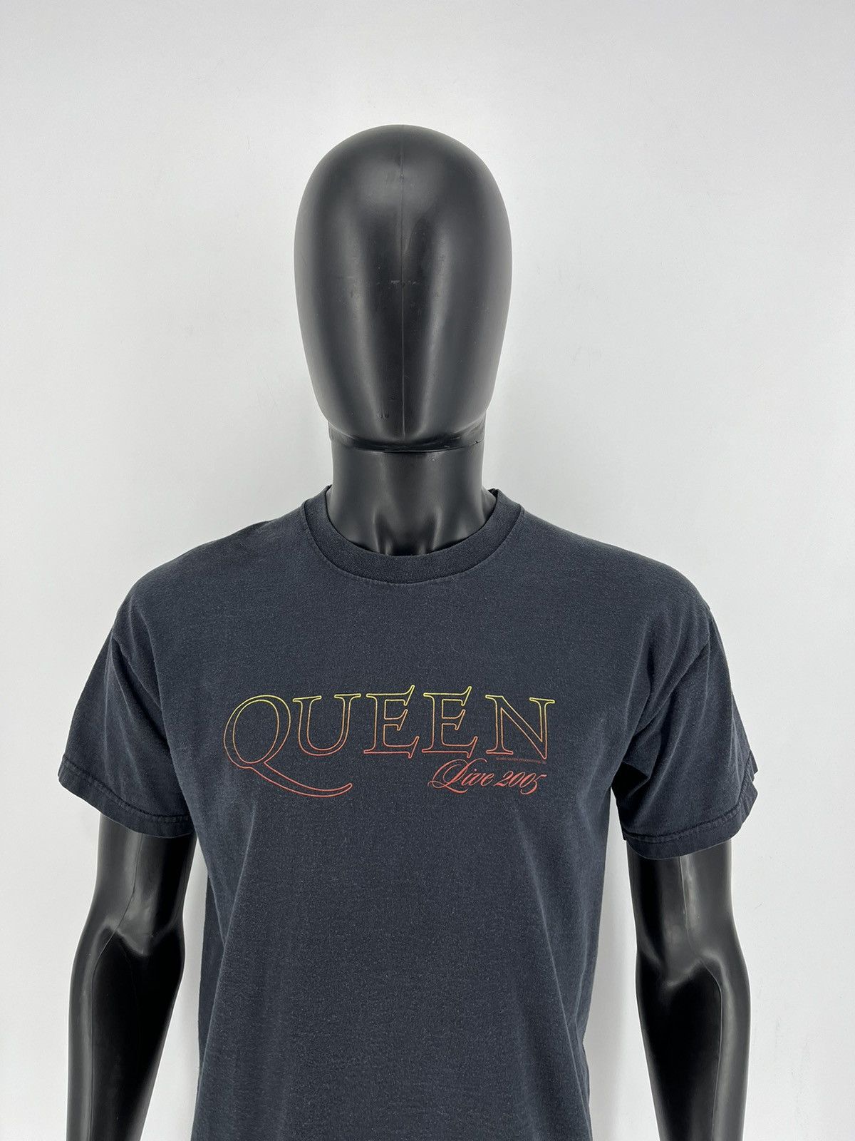 Band Tees Vintage 2005 Queen Tour Band Tee Dead Horror Print Band Rock Size US M / EU 48-50 / 2 - 1 Thumbnail