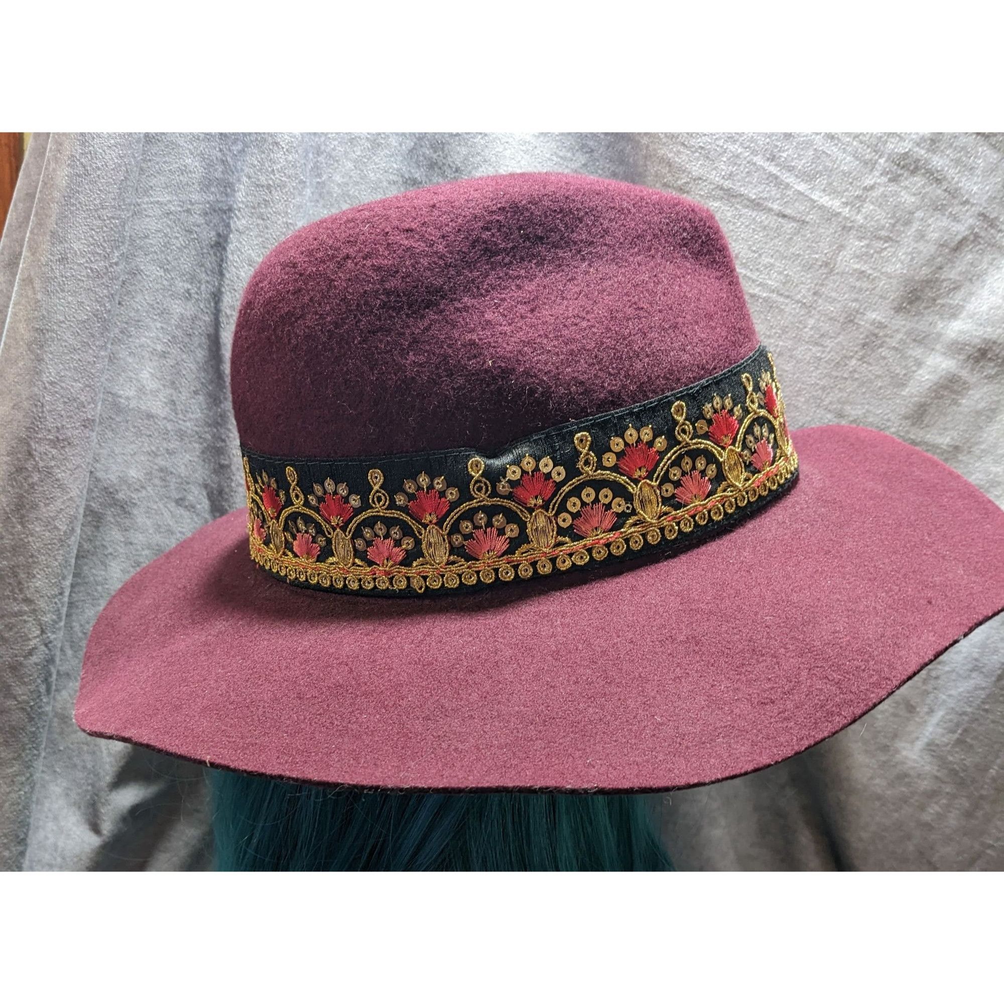 Other Maradji Burgundy Wool Felt Gold Floral Victor Hat Size ONE SIZE - 10 Thumbnail