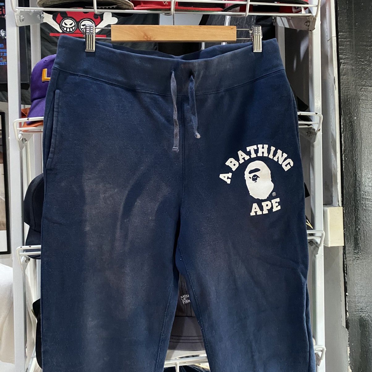 Bape Bape Bathing Ape Logo Back Sweatpants Navy Blue Sz. L Size US 34 / EU 50 - 8 Thumbnail