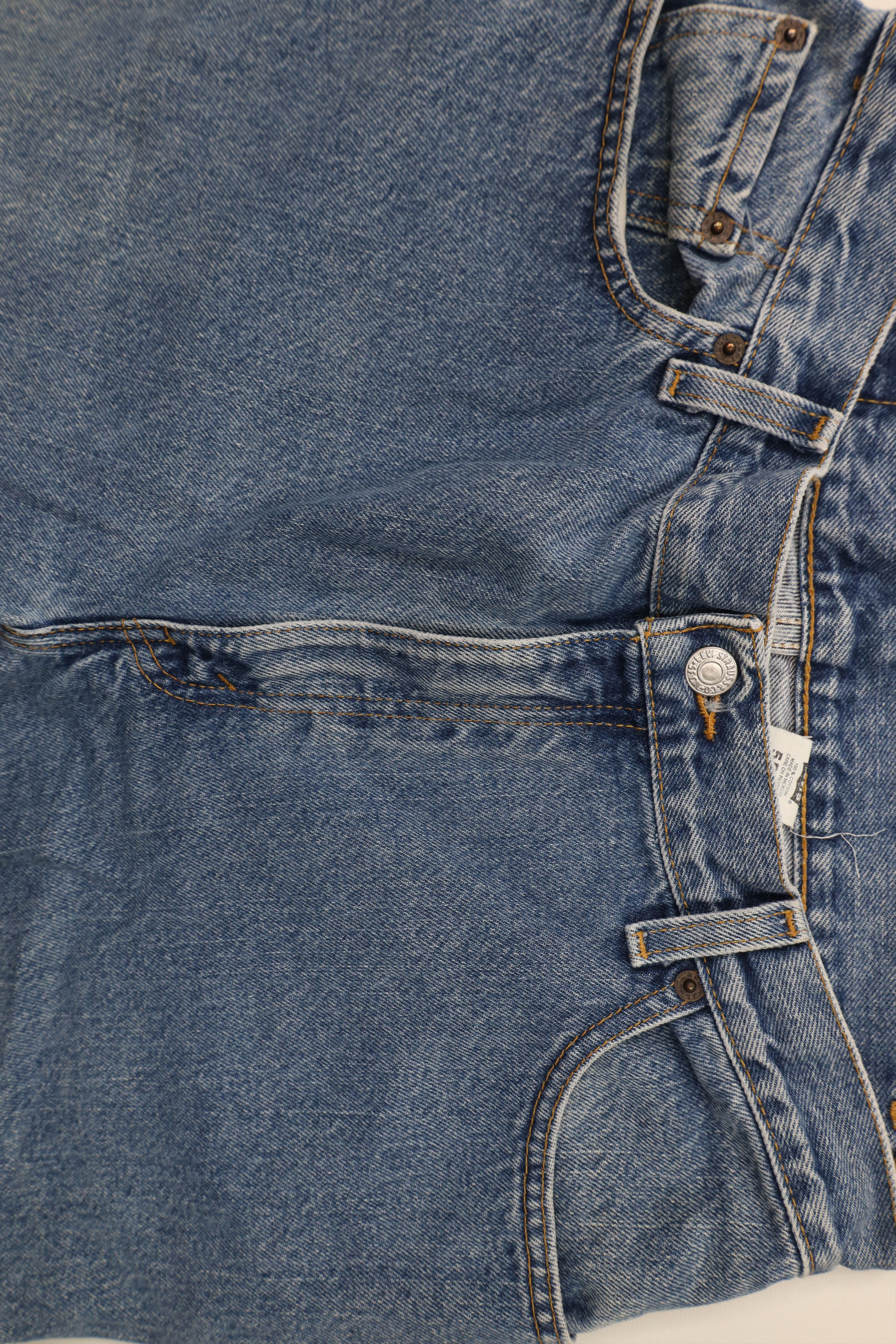 Levi's × Vintage Vintage Y2K 2002 Levis 550 Relaxed Fit Tapered Leg Jeans Size 36" / US 14 / IT 50 - 8 Thumbnail