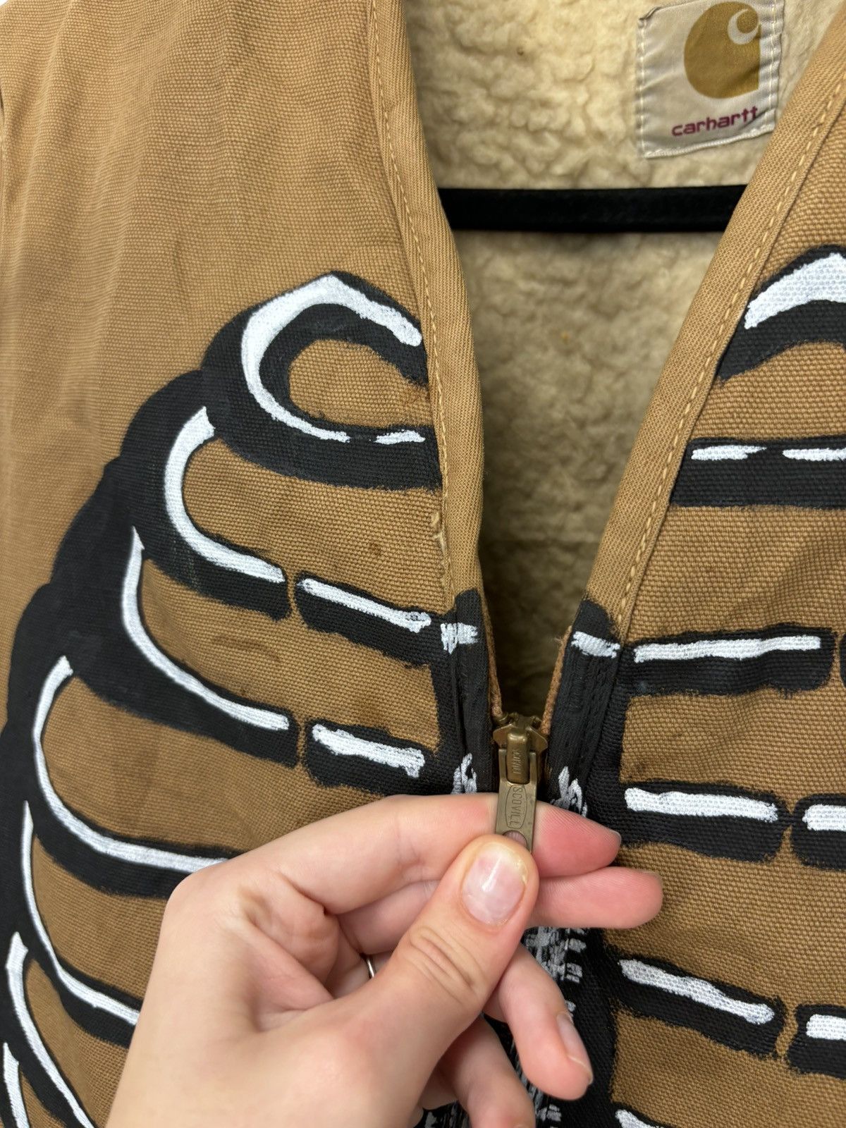 Carhartt Vintage 70s Carhartt Skeleton Bones Custom Sherpa Vest Size US M / EU 48-50 / 2 - 7 Thumbnail