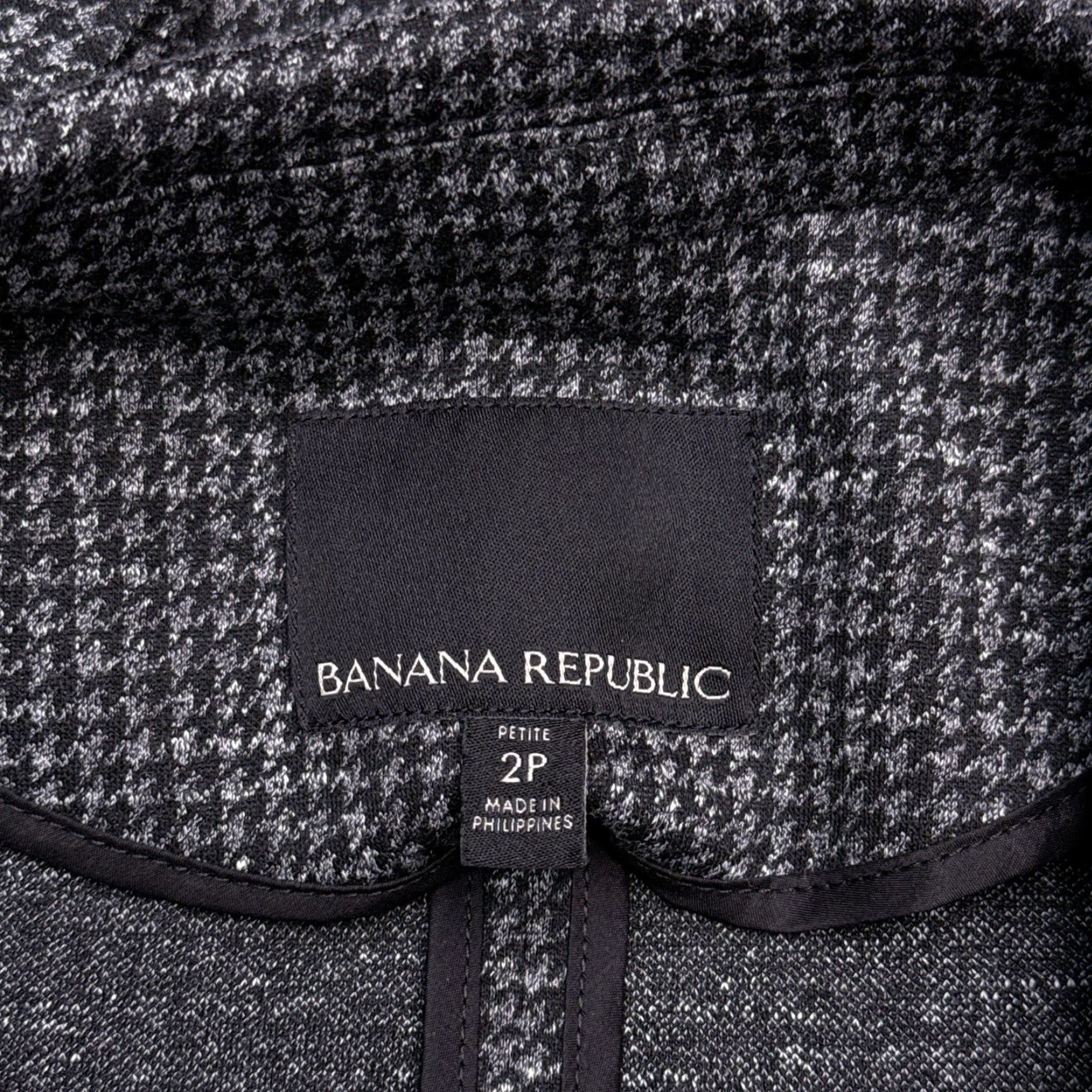 Banana Republic Banana Republic Two Button Blazer Womens 2 Petite Black Houndstooth Size XS / US 0-2 / IT 36-38 - 4 Thumbnail