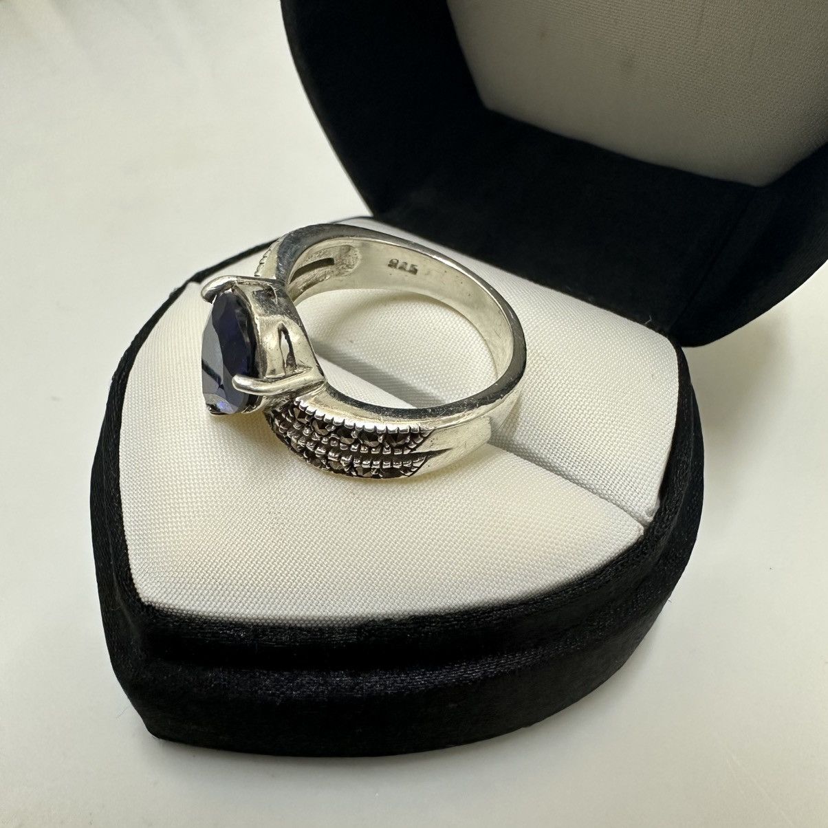 Other 925 Silver Ring with Blue Teardrop Gemstone Size 8 Size ONE SIZE - 4 Thumbnail