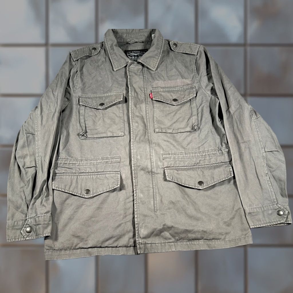 Vintage Levi Strauss Field Jacket Men Medium Gray Cotton Canvas Utility Snap Pockets Long Sleeve Chore Workwear Military Jacket Mens Size US M / EU 48-50 / 2 - 1 Thumbnail