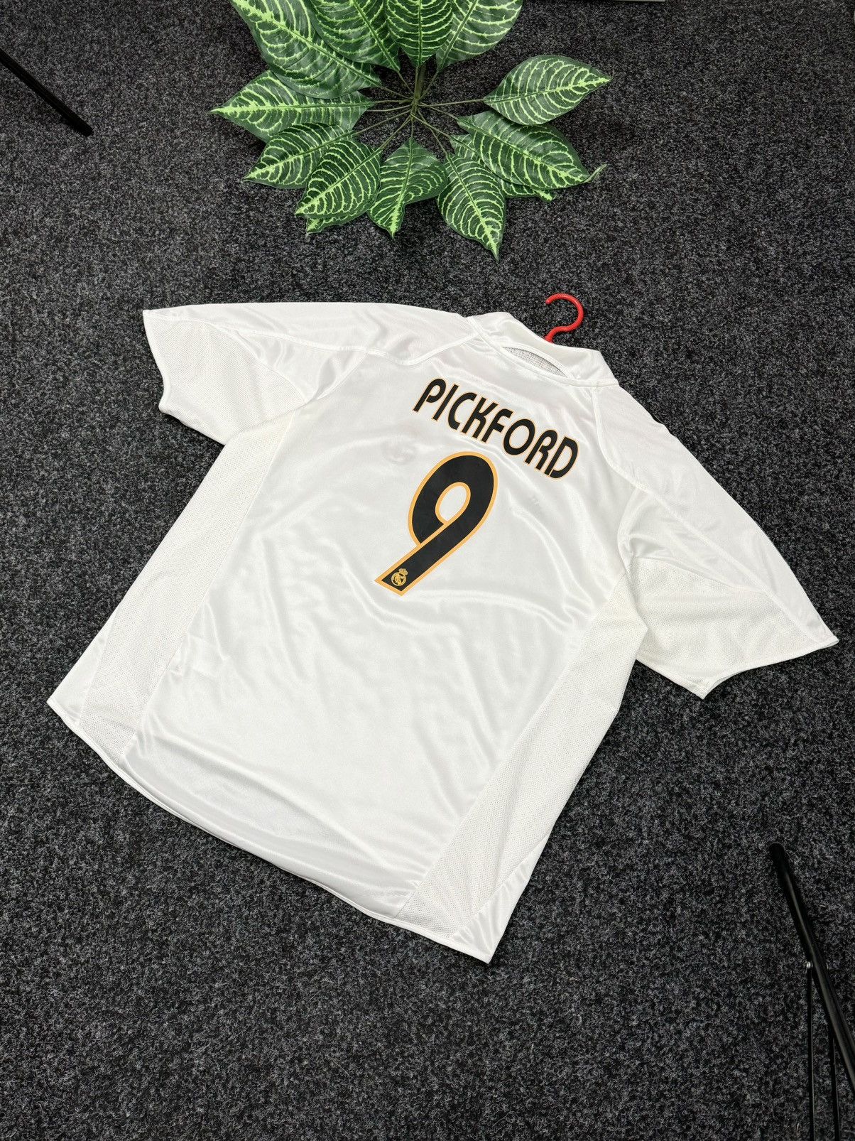 ADIDAS REAL MADRID SOCCER JERSEY VINTAGE 2004 #9 PICKFORD