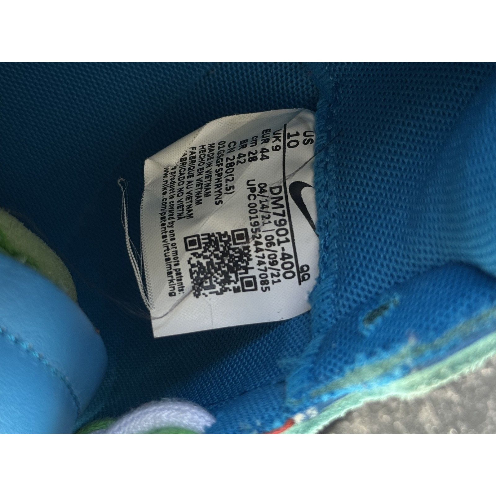 Nike Nike Blazer Low x KAWS x sacai Neptune Blue size 10 no box Size US 10 / EU 43 - 8 Thumbnail