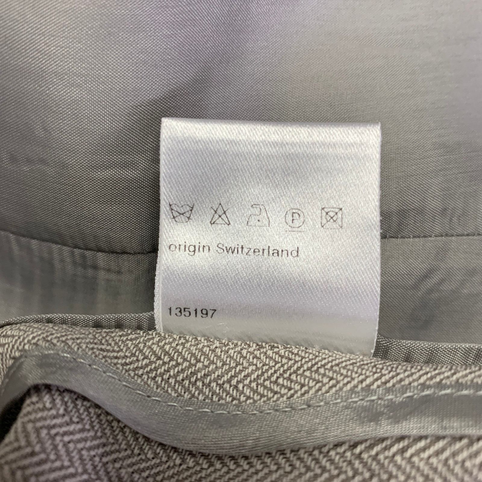 Akris AKRIS Size 8 Grey Taupe Viscose Herringbone Raw Edge Blazer Size M / US 6-8 / IT 42-44 - 8 Thumbnail
