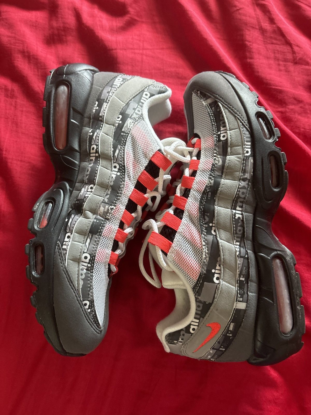 Nike Nike Air Max 95 atmos We Love Nike (Bright Crimson) Size US 9.5 / EU 42-43 - 2 Thumbnail