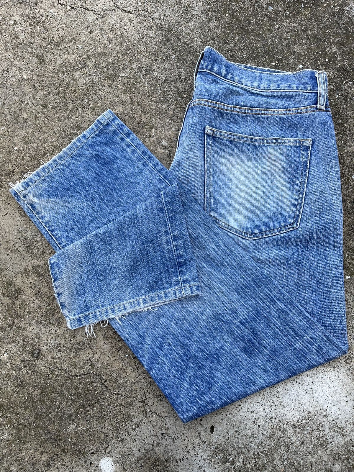 Japanese Brand × Jean × Uniqlo 🔥 Japanese Brand Uniqlo Distressed Denim W34🔥 Size US 34 / EU 50 - 11 Thumbnail