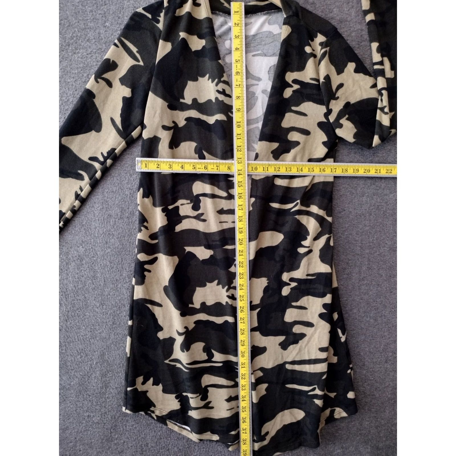 Vintage VINTAGE Women's Camo Cardigan Open Front Jacket Black/Beige Size M Size M / US 6-8 / IT 42-44 - 5 Thumbnail