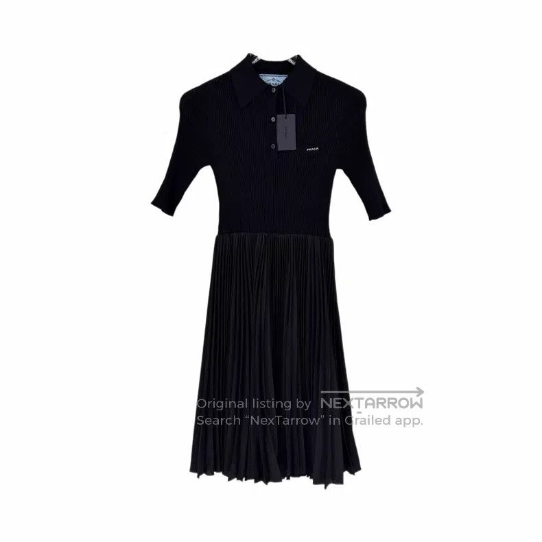 Prada Prada Black stitching design classic logo wool short-sleev Size XXS / US 00 / IT 34 - 1 Thumbnail
