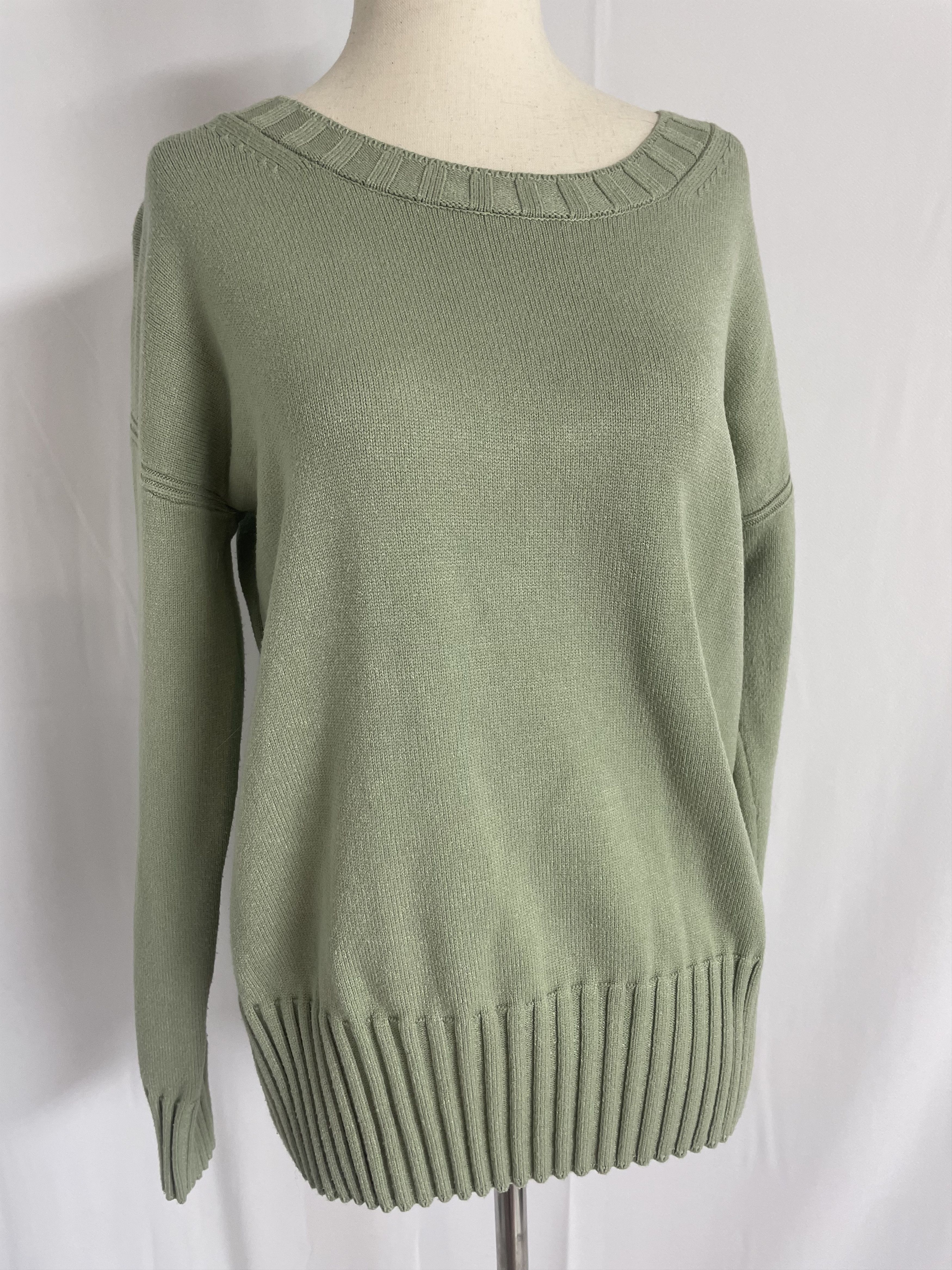 Banana Republic Banana Republic Women's Light Green Rayon Crewneck Small Size S / US 4 / IT 40 - 1 Thumbnail