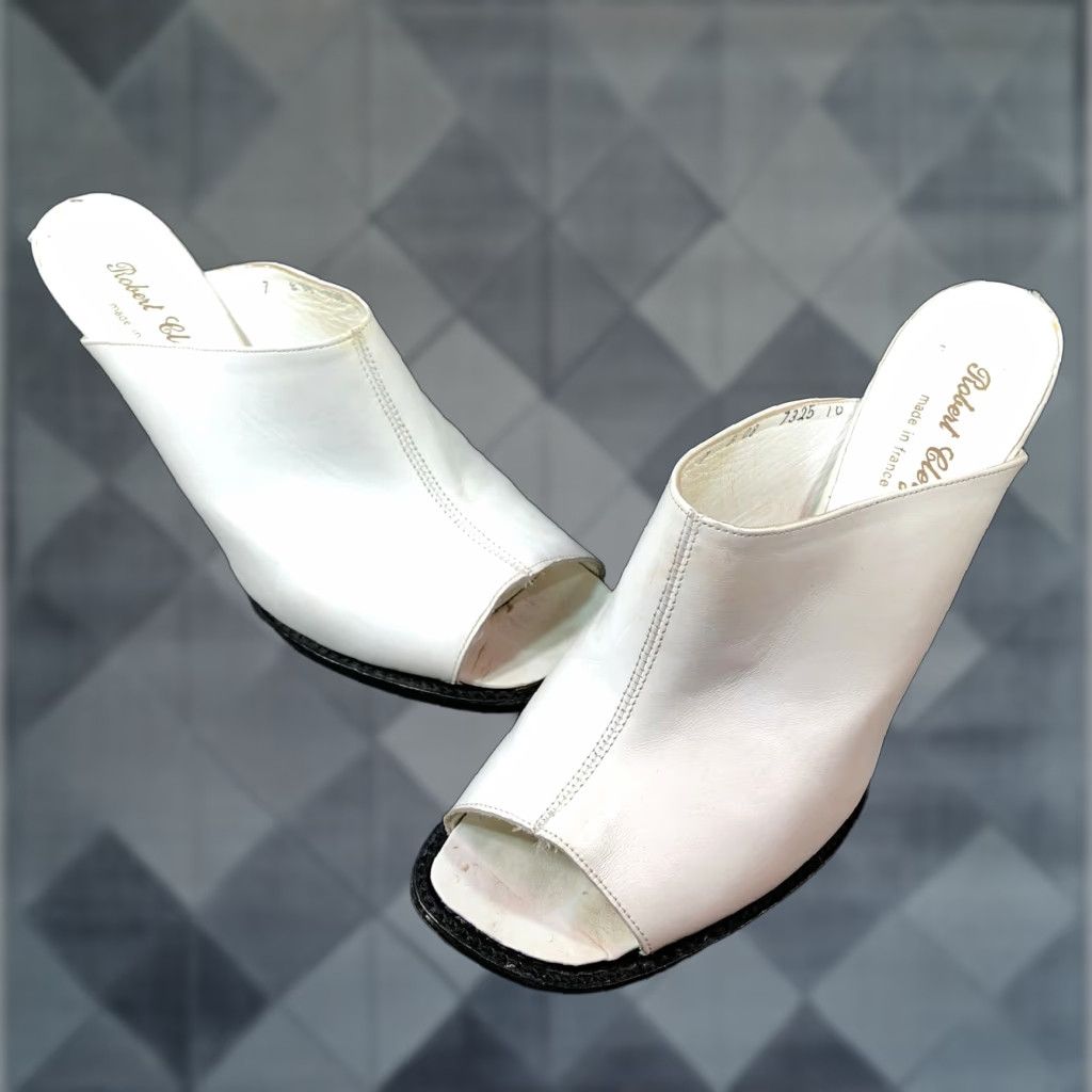 VINTAGE Robert Clergerie Womens Slip On Mules White Leather Medium