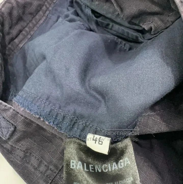 Balenciaga Balenciaga Black Pocket Cargo Pants for Men. Size US 44 / EU 60 - 2 Thumbnail