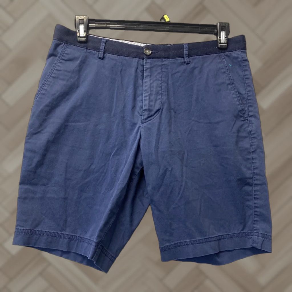 Hugo Boss HUGO BOSS Men's Chino Shorts 32R Blue Solid Regular Fit Size US 32 / EU 48 - 1 Thumbnail