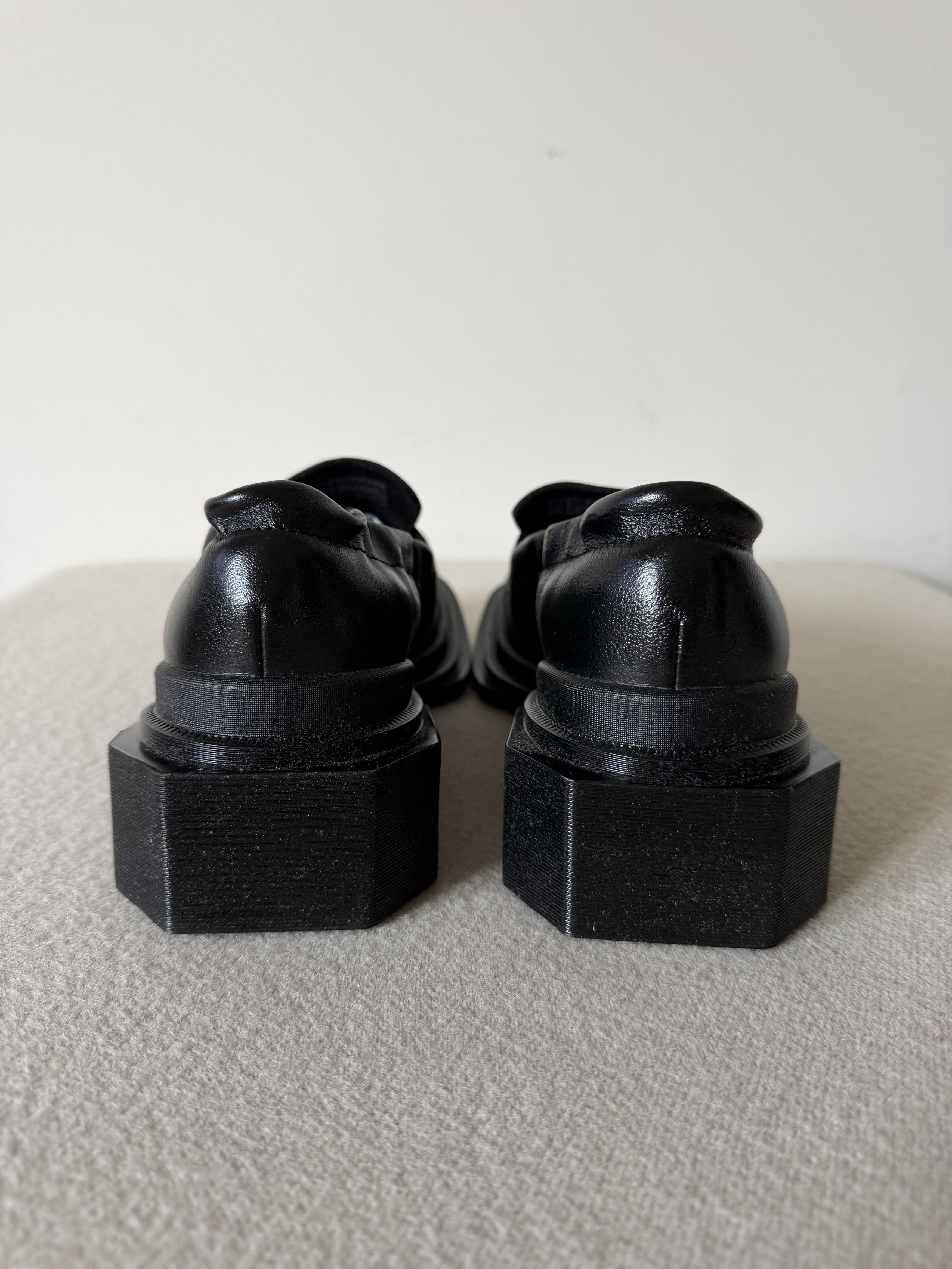 Dr. Martens Dr. Martens Maybole Loafer in Black Leather Size US 6 / IT 36 - 5 Thumbnail