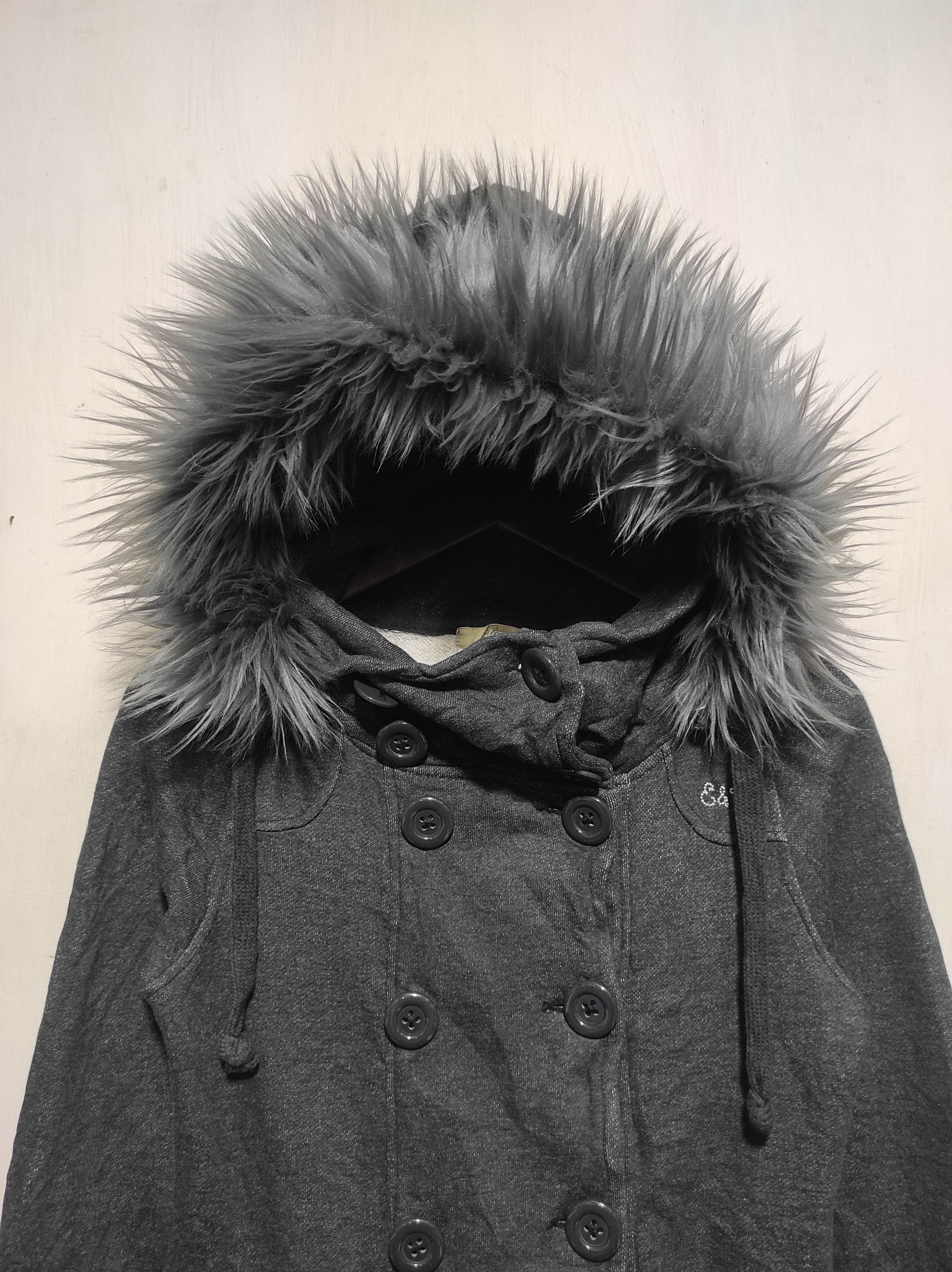 Japanese Brand Etam Weekend button fur hoodie ifsix LGB style Size US XS / EU 42 / 0 - 5 Thumbnail