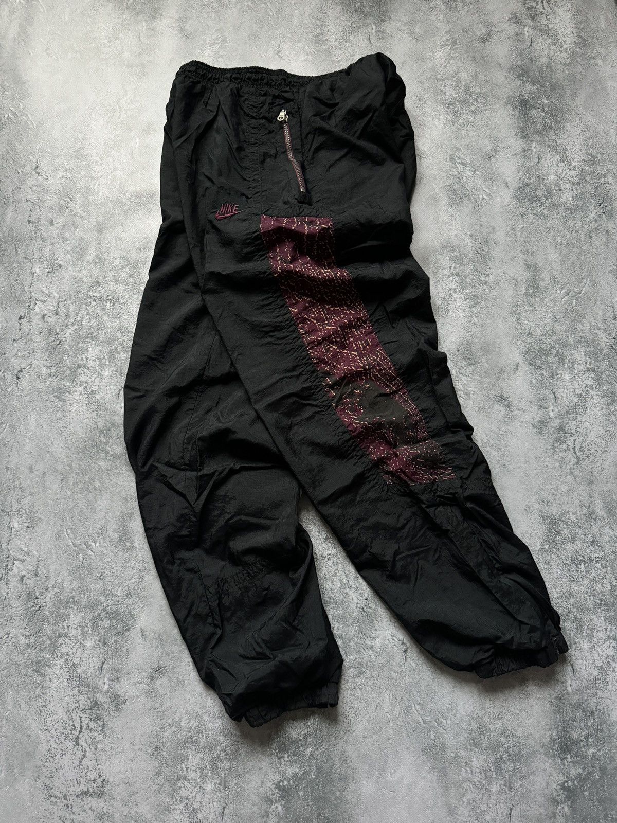 Nike × Vintage NIKE Rare Vintage 90s 80s Joggers Baggy Pants Y2K Streatwear Size US 32 / EU 48 - 1 Thumbnail