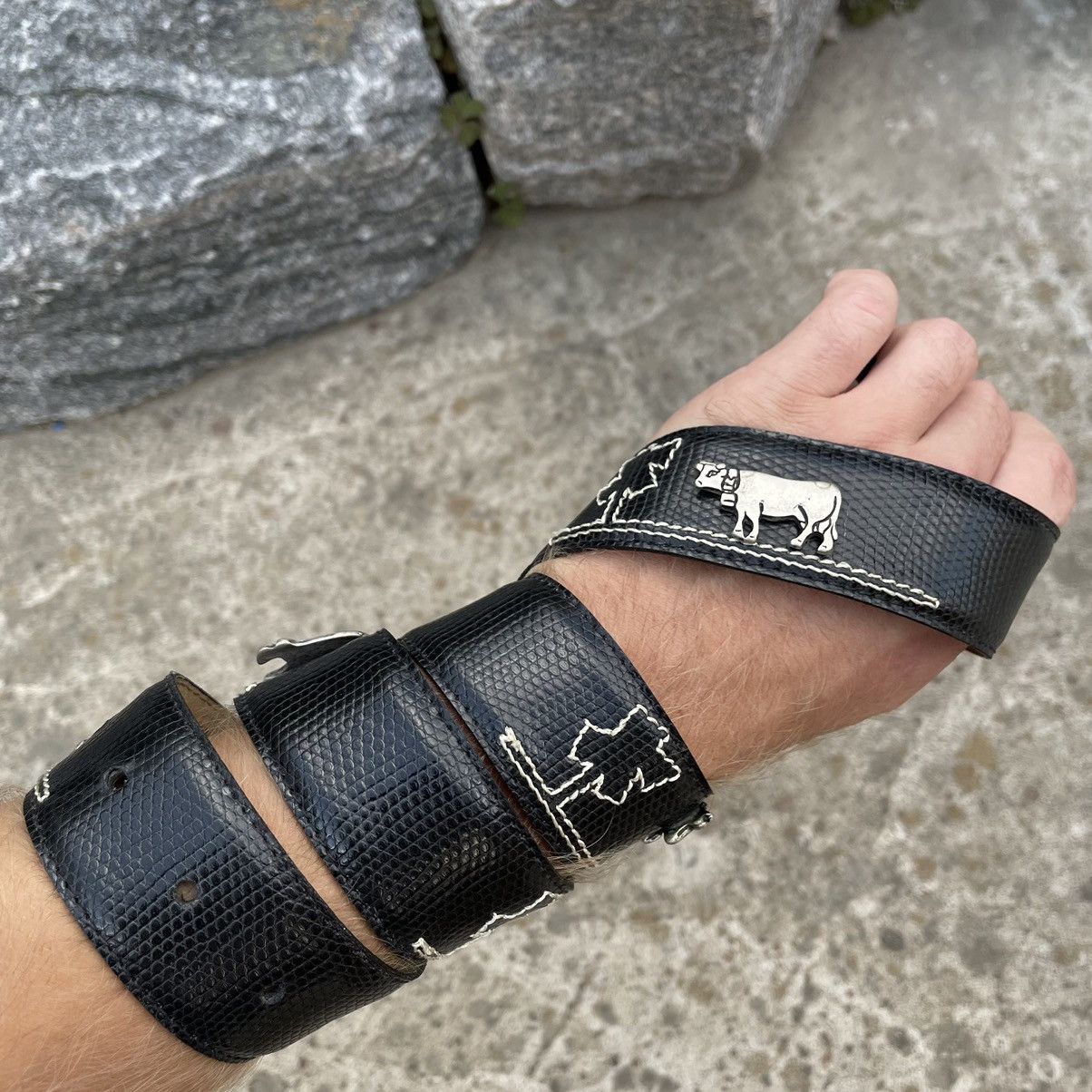 Vintage Vintage Belt Leather with Cow Japanese Style Y2K 90s Style Size ONE SIZE - 3 Thumbnail